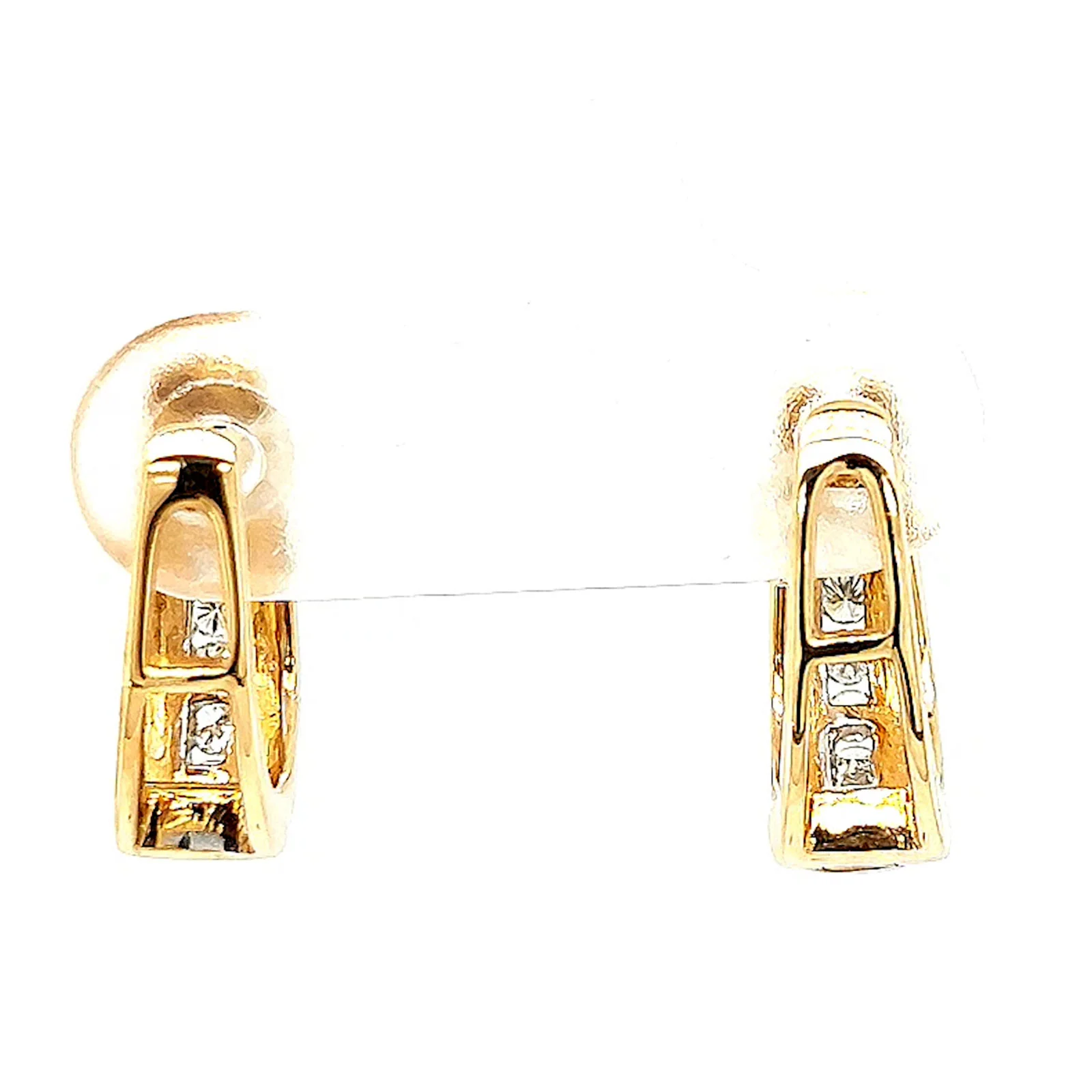 9ct Yellow Gold Round Brilliant Cut with 1/4 Carat tw of Diamonds Huggie Earrings - Image 39