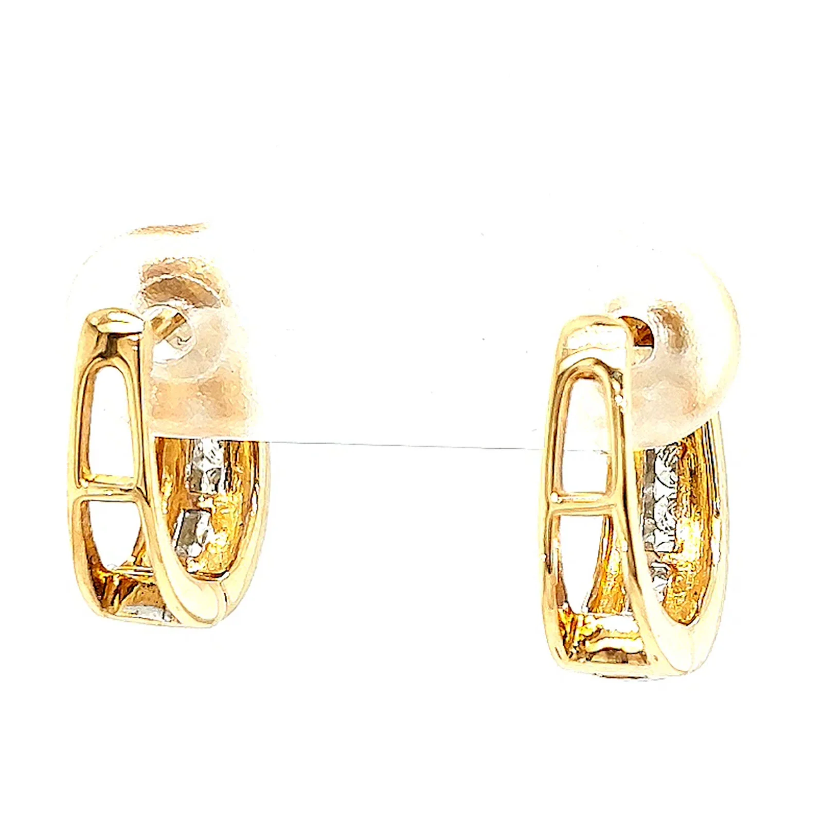 9ct Yellow Gold Round Brilliant Cut with 1/4 Carat tw of Diamonds Huggie Earrings - Image 43