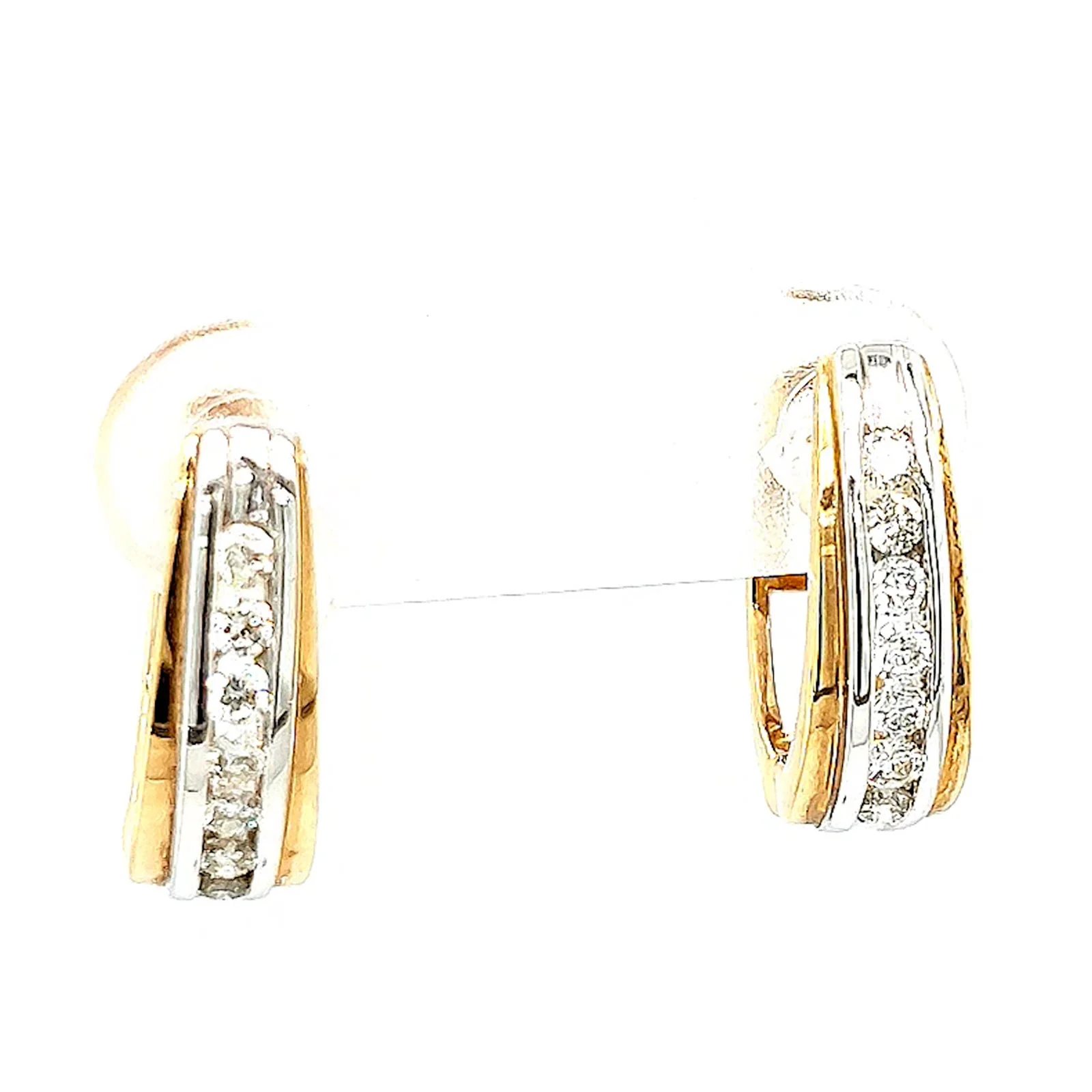 9ct Yellow Gold Round Brilliant Cut with 1/4 Carat tw of Diamonds Huggie Earrings - Image 73