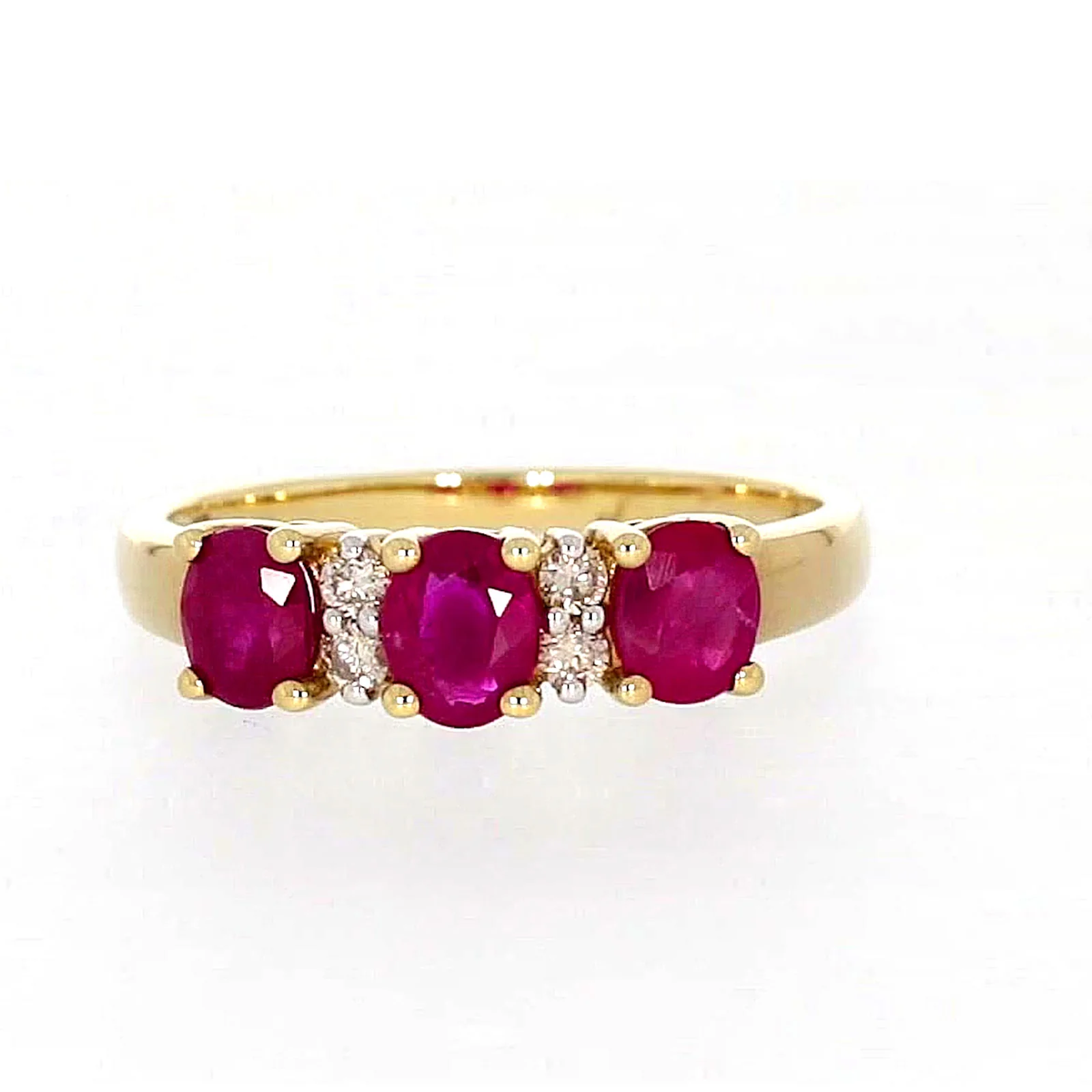 9ct Yellow Gold Oval Natural Ruby with 0.10 CARAT tw of Diamonds Ring - Image 2