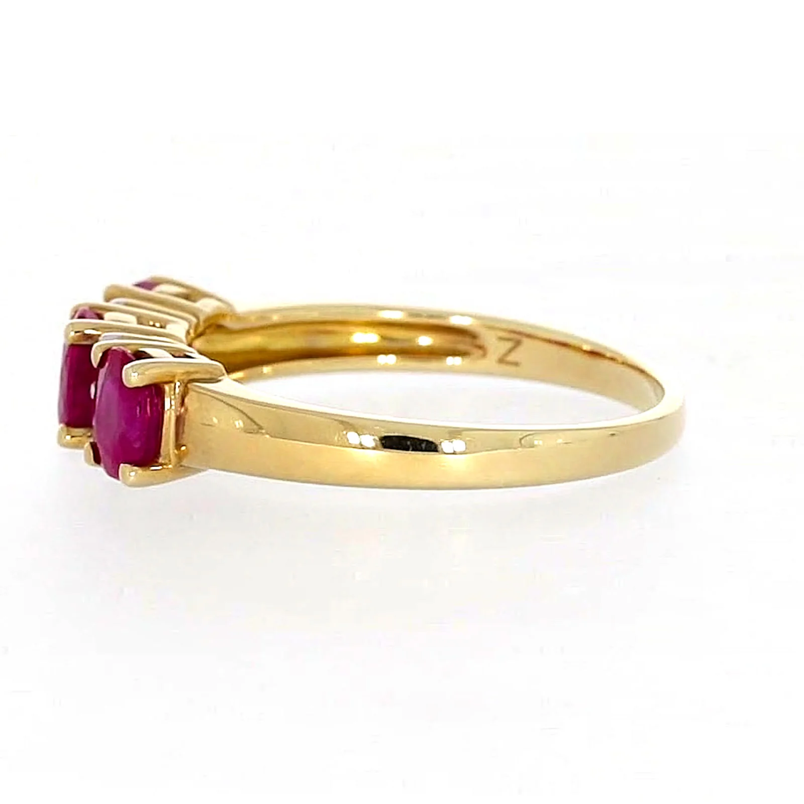 9ct Yellow Gold Oval Natural Ruby with 0.10 CARAT tw of Diamonds Ring - Image 20