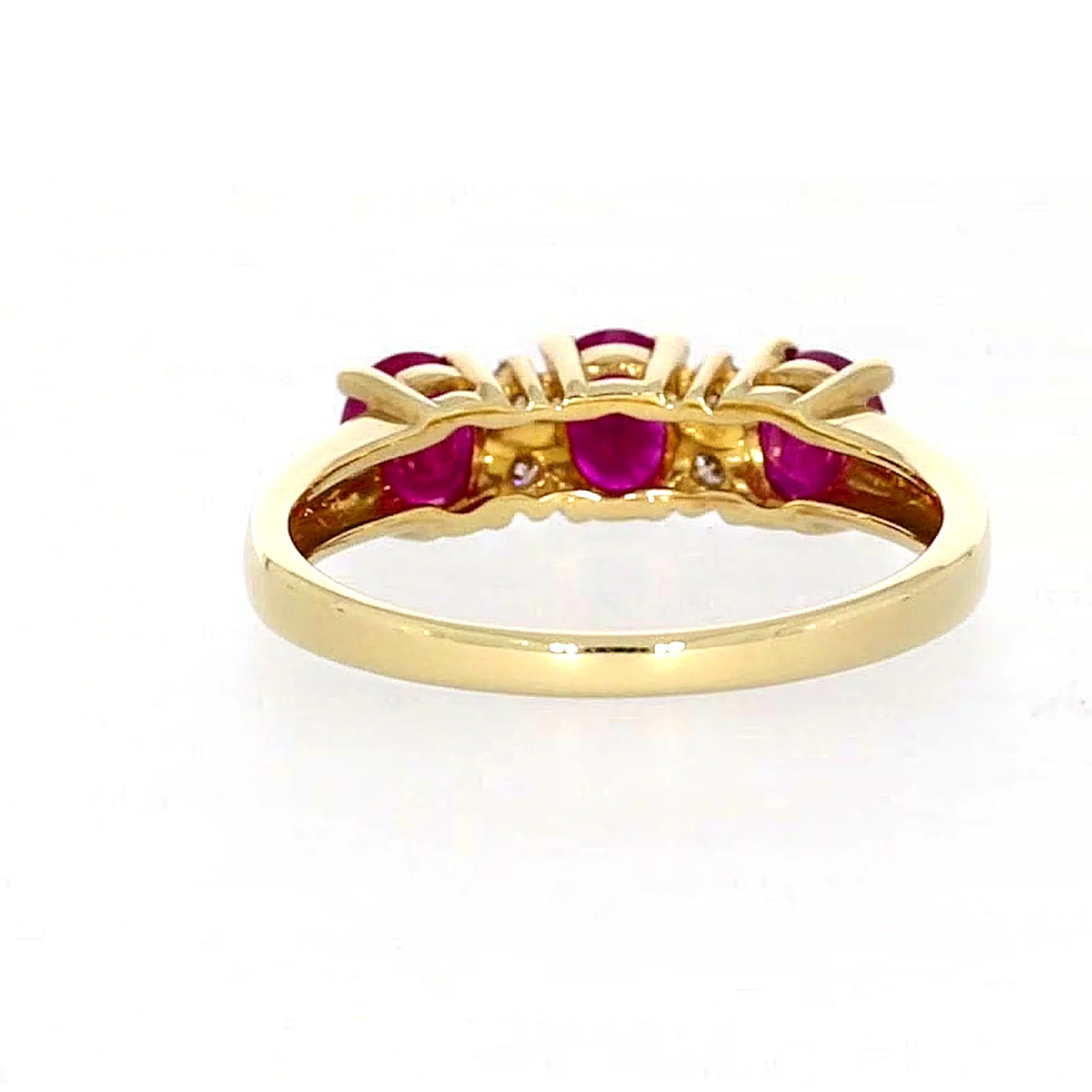 9ct Yellow Gold Oval Natural Ruby with 0.10 CARAT tw of Diamonds Ring - Image 38
