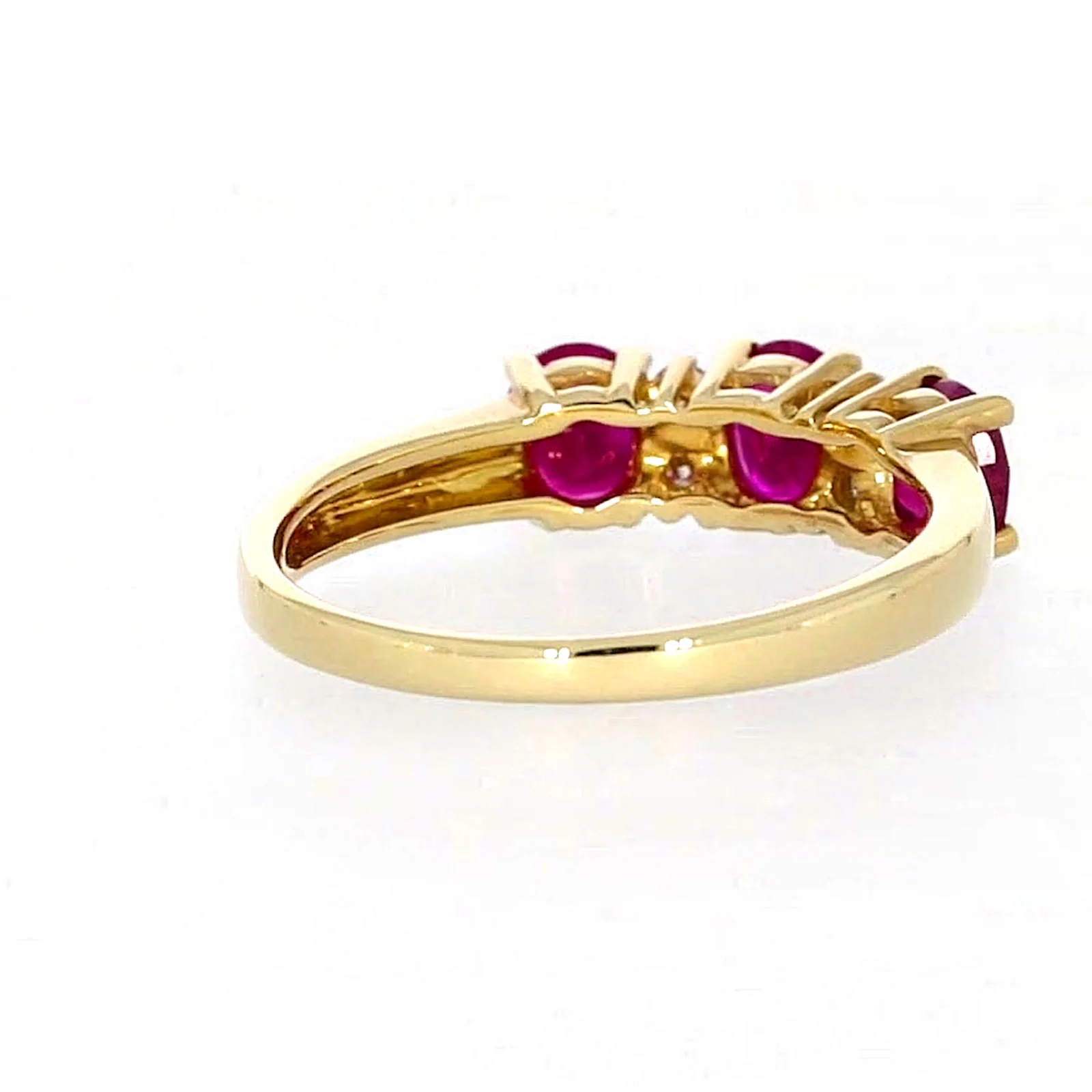 9ct Yellow Gold Oval Natural Ruby with 0.10 CARAT tw of Diamonds Ring - Image 43