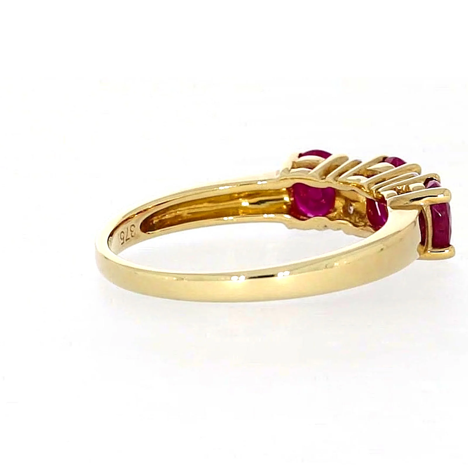9ct Yellow Gold Oval Natural Ruby with 0.10 CARAT tw of Diamonds Ring - Image 48