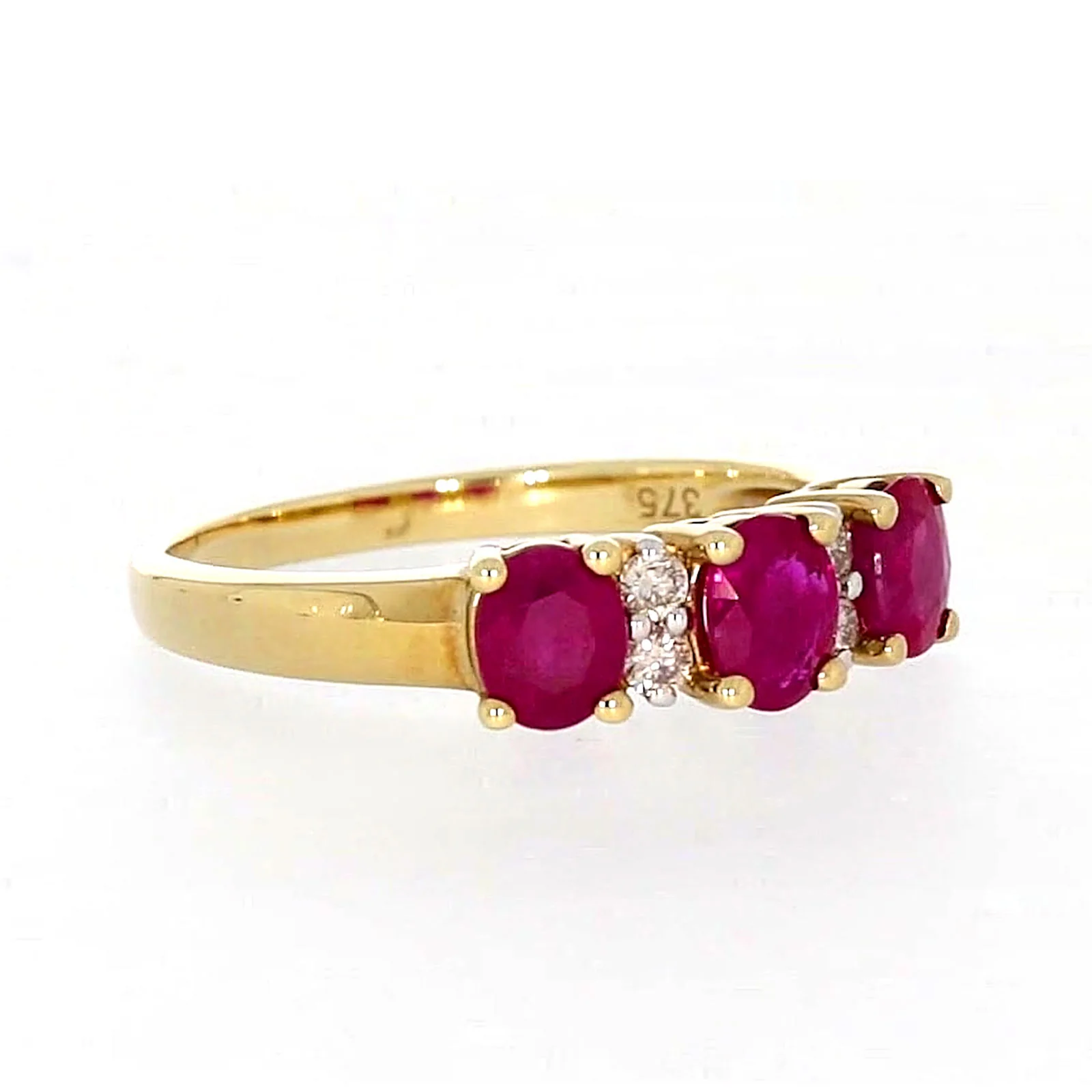 9ct Yellow Gold Oval Natural Ruby with 0.10 CARAT tw of Diamonds Ring - Image 67