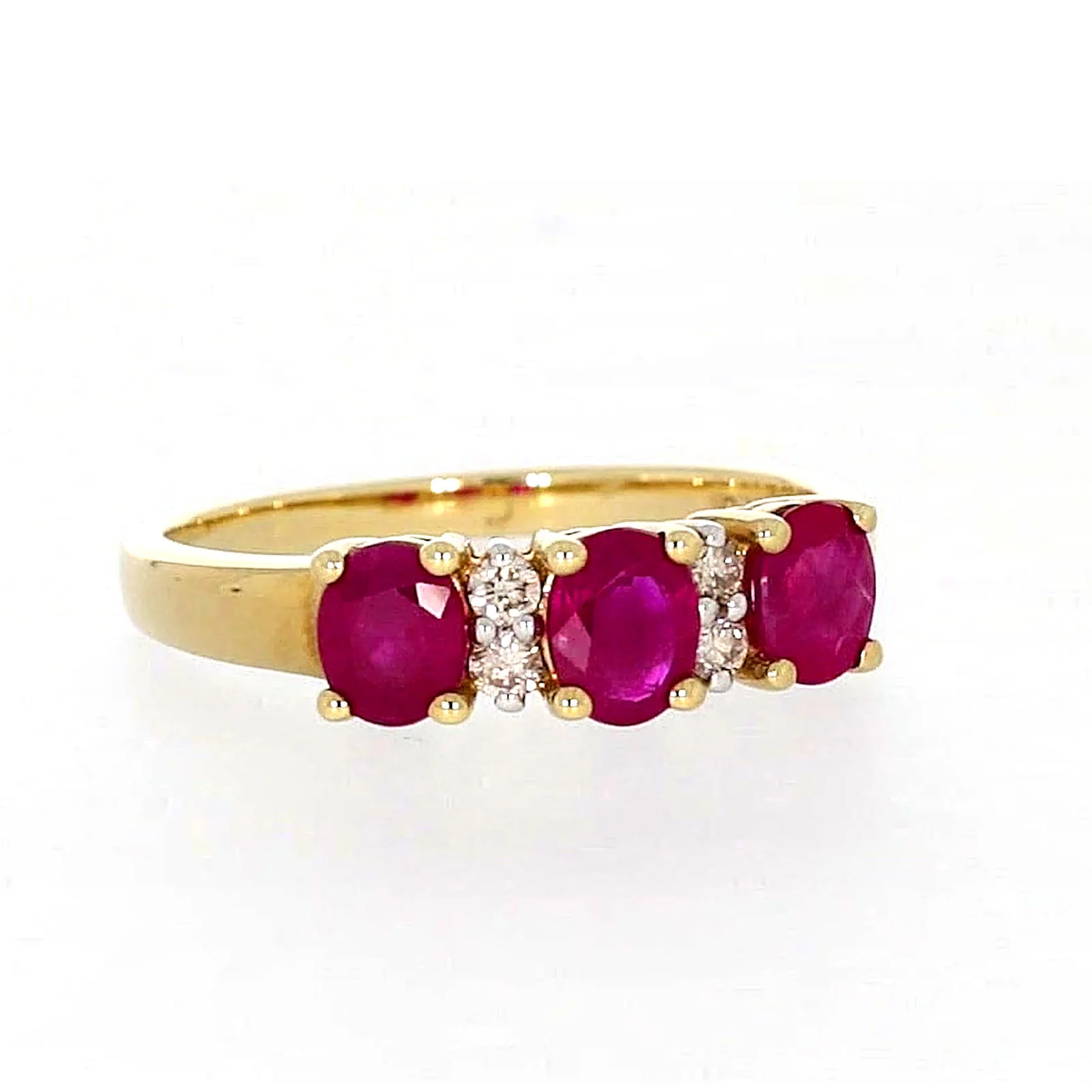 9ct Yellow Gold Oval Natural Ruby with 0.10 CARAT tw of Diamonds Ring - Image 71