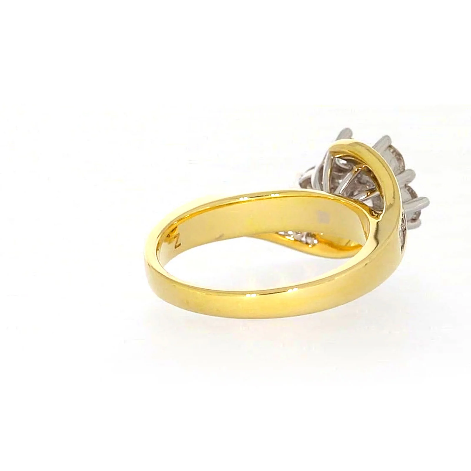 18ct Two Tone Gold Round Brilliant Cut with 1 CARAT tw of Diamonds Ring - Image 45