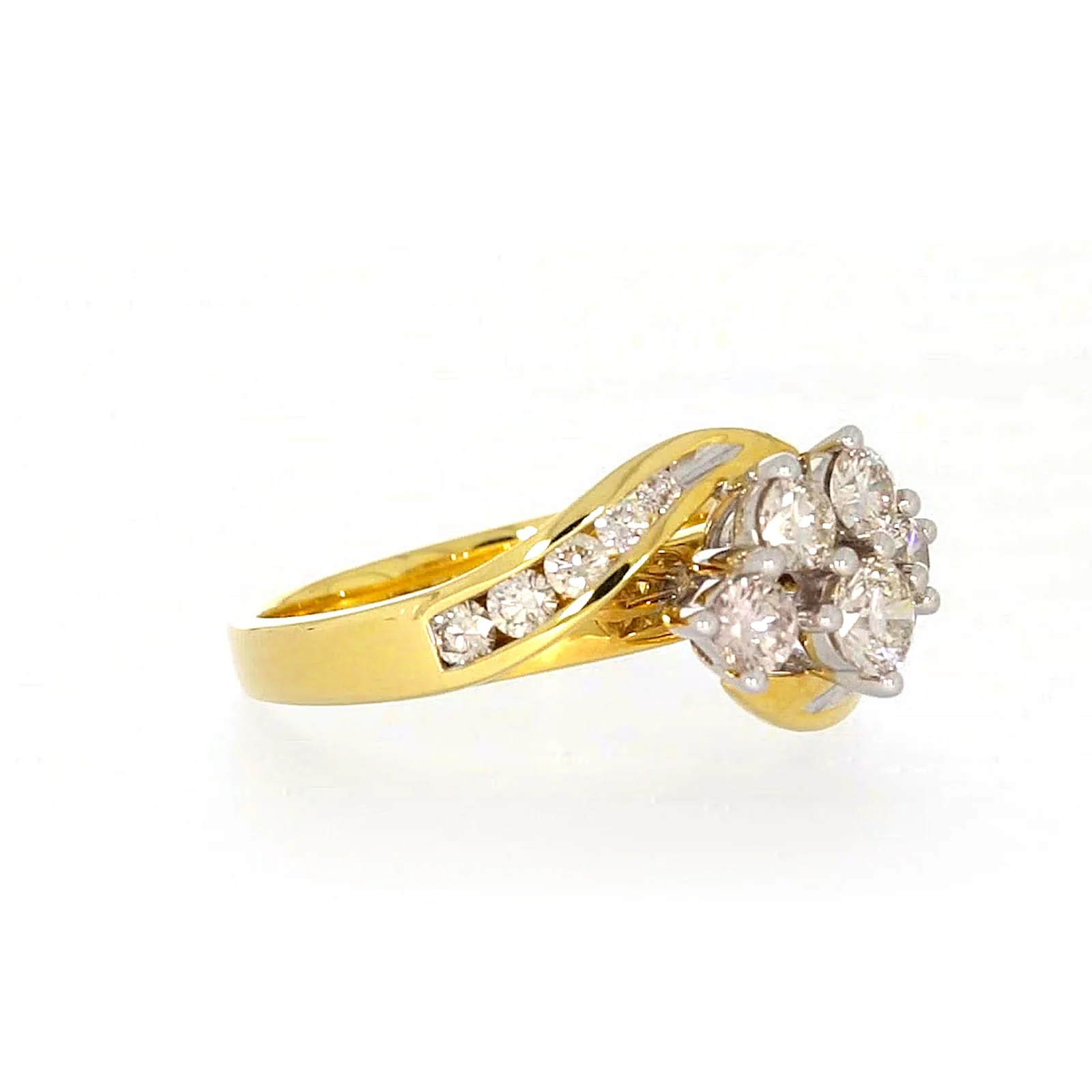 18ct Two Tone Gold Round Brilliant Cut with 1 CARAT tw of Diamonds Ring - Image 65