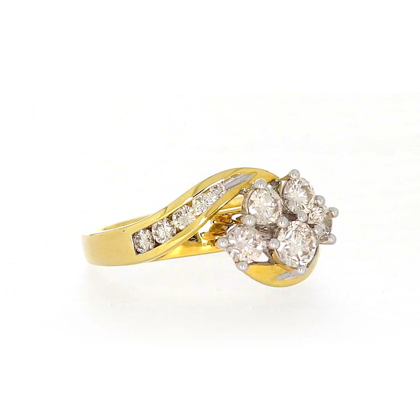 18ct Two Tone Gold Round Brilliant Cut with 1 CARAT tw of Diamonds Ring - Image 68