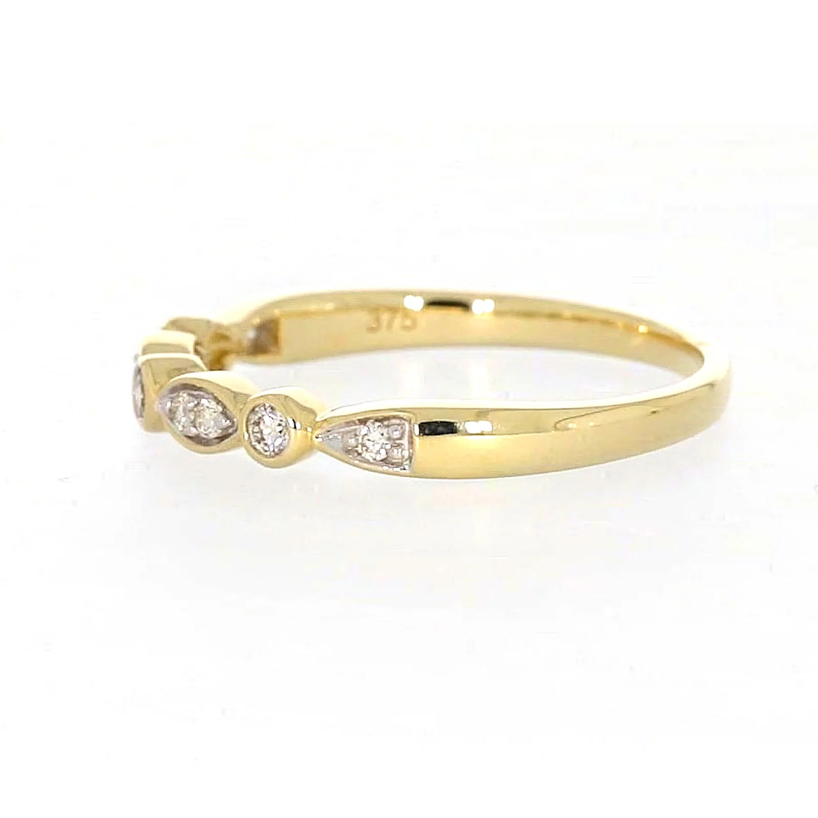 9ct Yellow Gold Round Brilliant Cut with 0.15 CARAT tw of Diamonds Ring - Image 17
