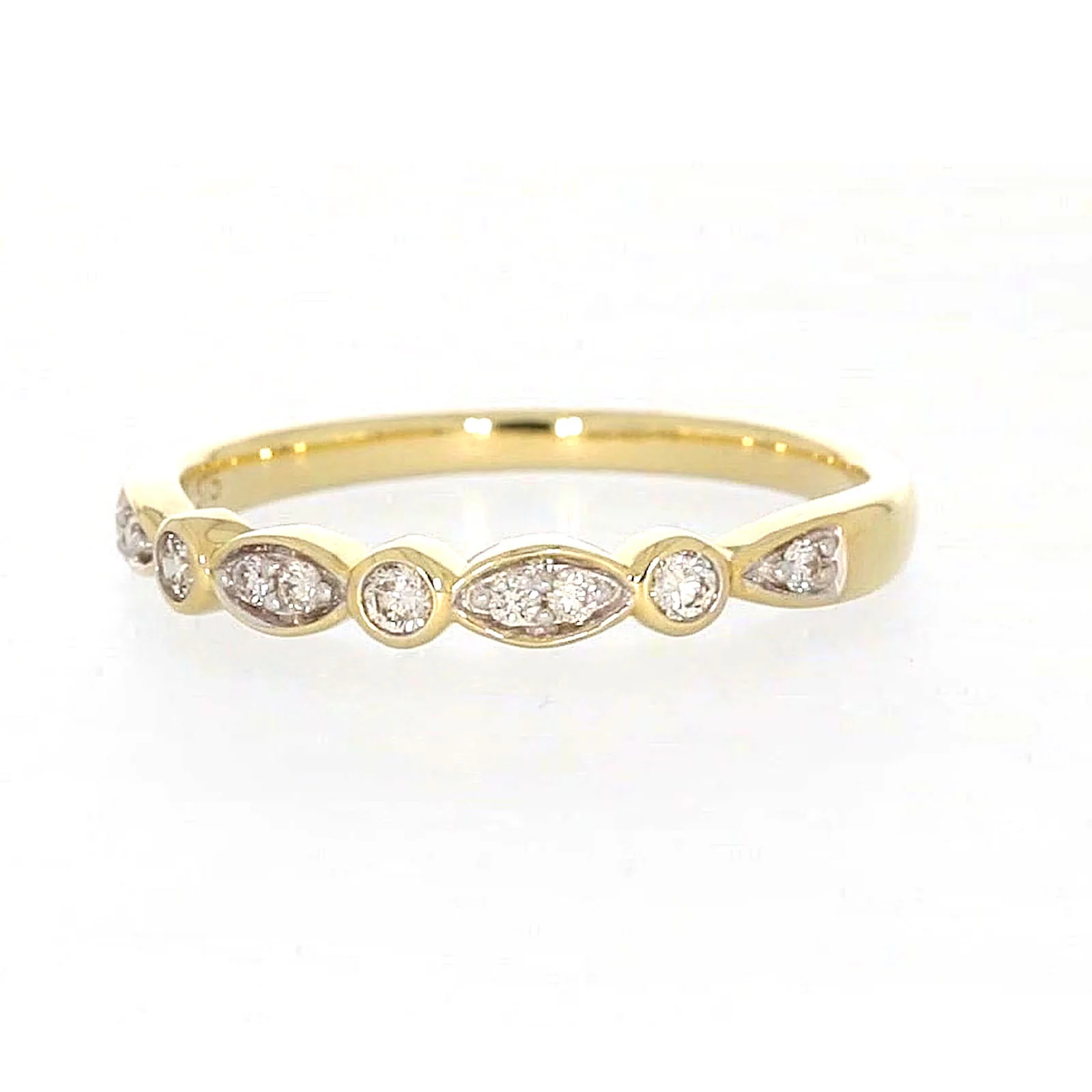 9ct Yellow Gold Round Brilliant Cut with 0.15 CARAT tw of Diamonds Ring - Image 5