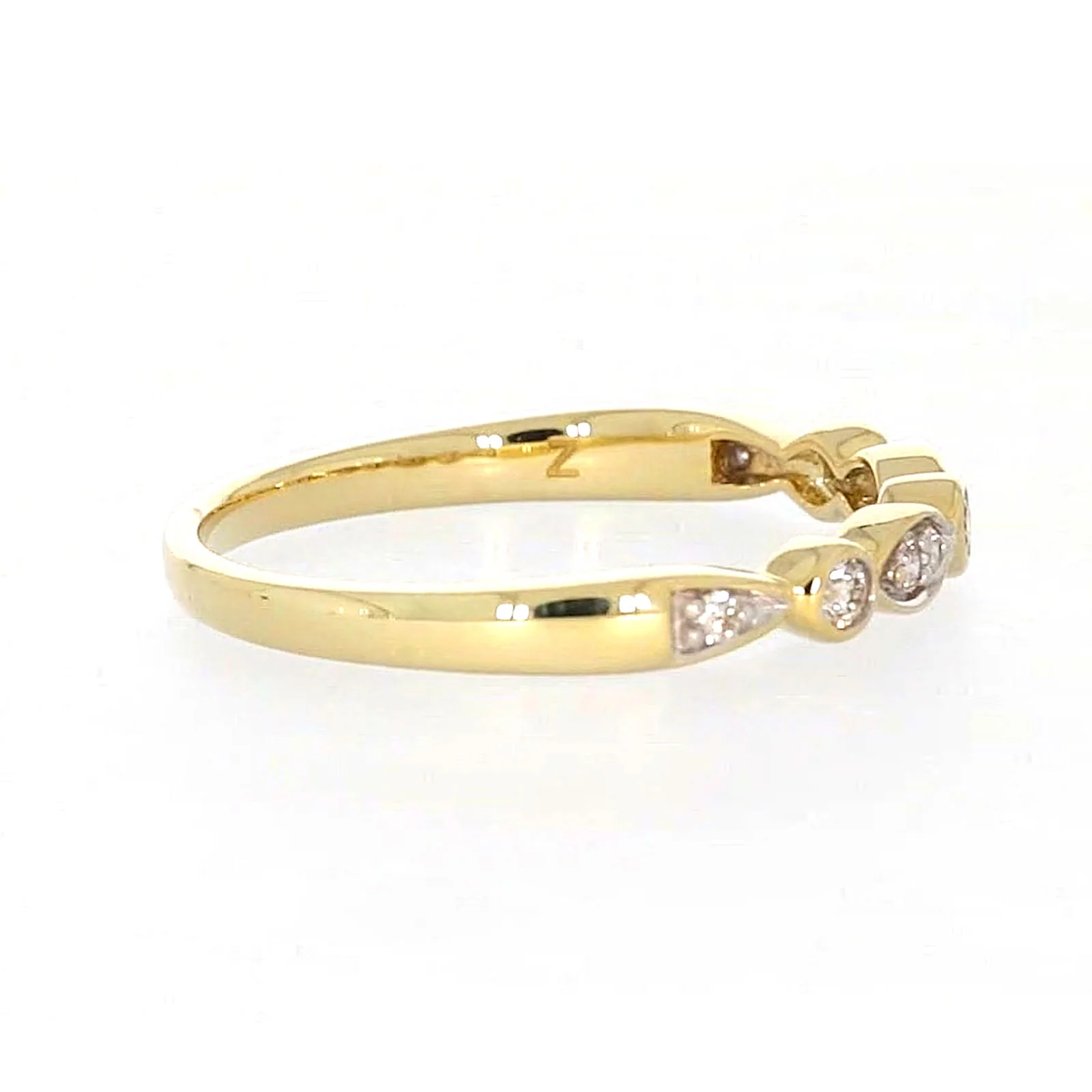 9ct Yellow Gold Round Brilliant Cut with 0.15 CARAT tw of Diamonds Ring - Image 58