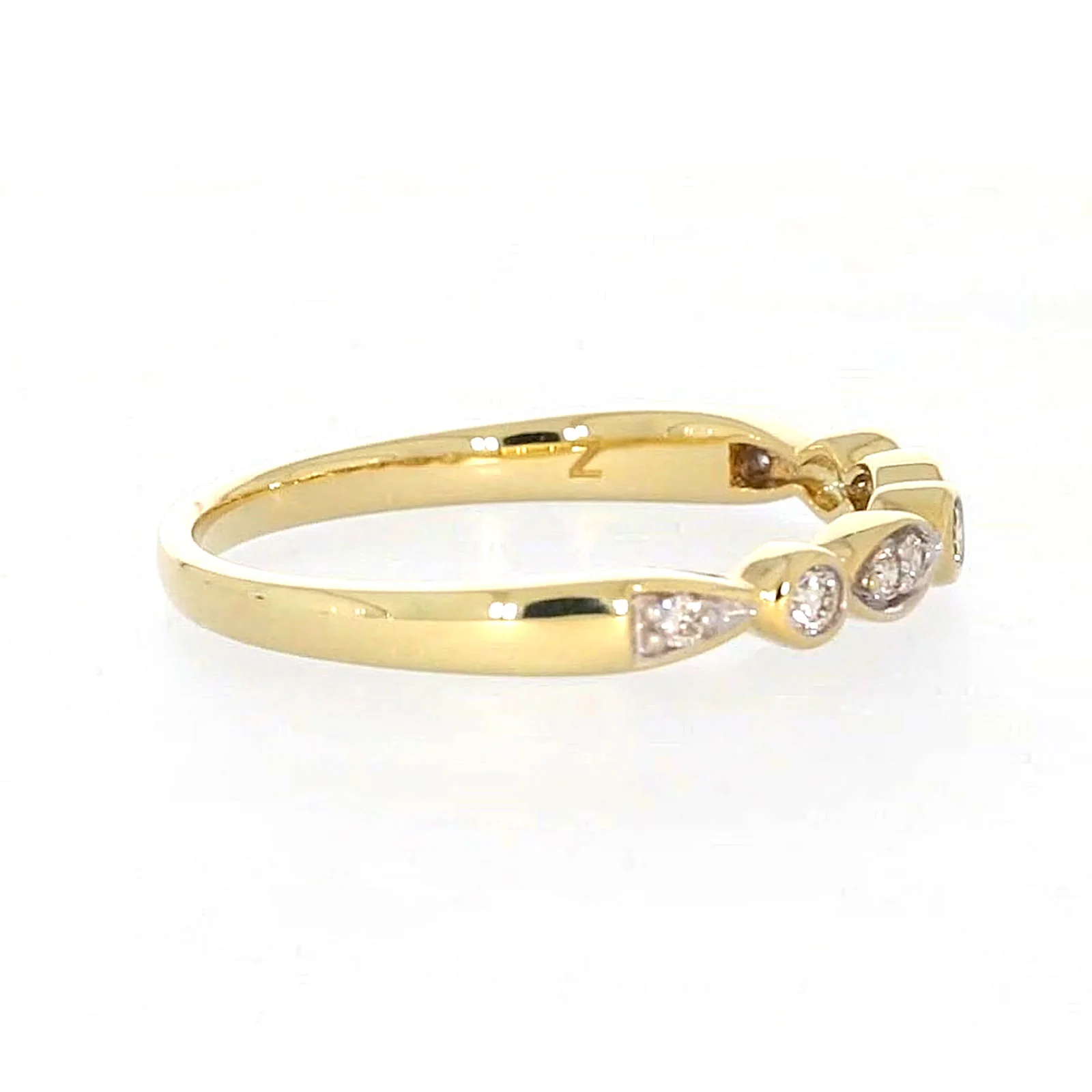 9ct Yellow Gold Round Brilliant Cut with 0.15 CARAT tw of Diamonds Ring - Image 59