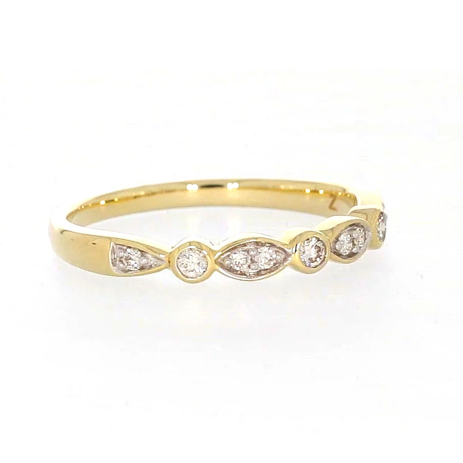 9ct Yellow Gold Round Brilliant Cut with 0.15 CARAT tw of Diamonds Ring - Image 69