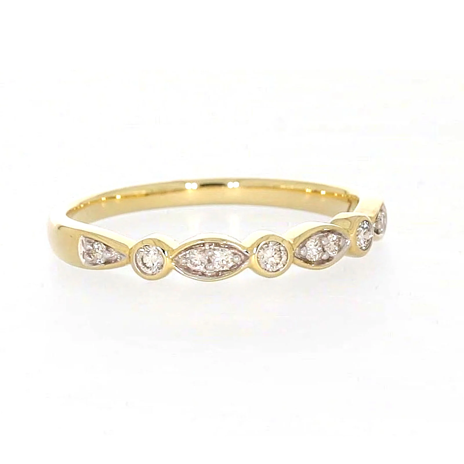 9ct Yellow Gold Round Brilliant Cut with 0.15 CARAT tw of Diamonds Ring - Image 72