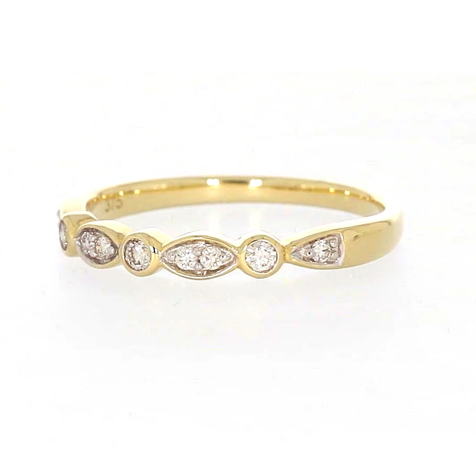 9ct Yellow Gold Round Brilliant Cut with 0.15 CARAT tw of Diamonds Ring - Image 8