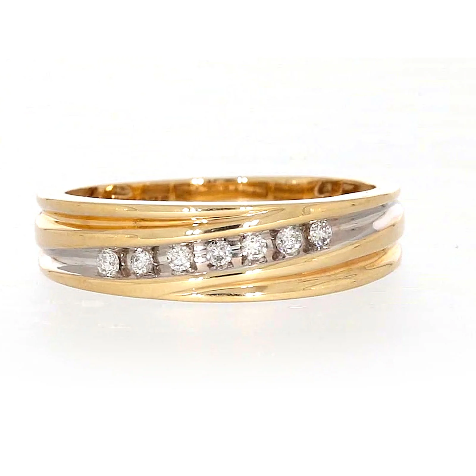 9ct Yellow Gold Round Brilliant Cut with 0.15 CARAT tw of Diamonds Mens Ring - Image 72