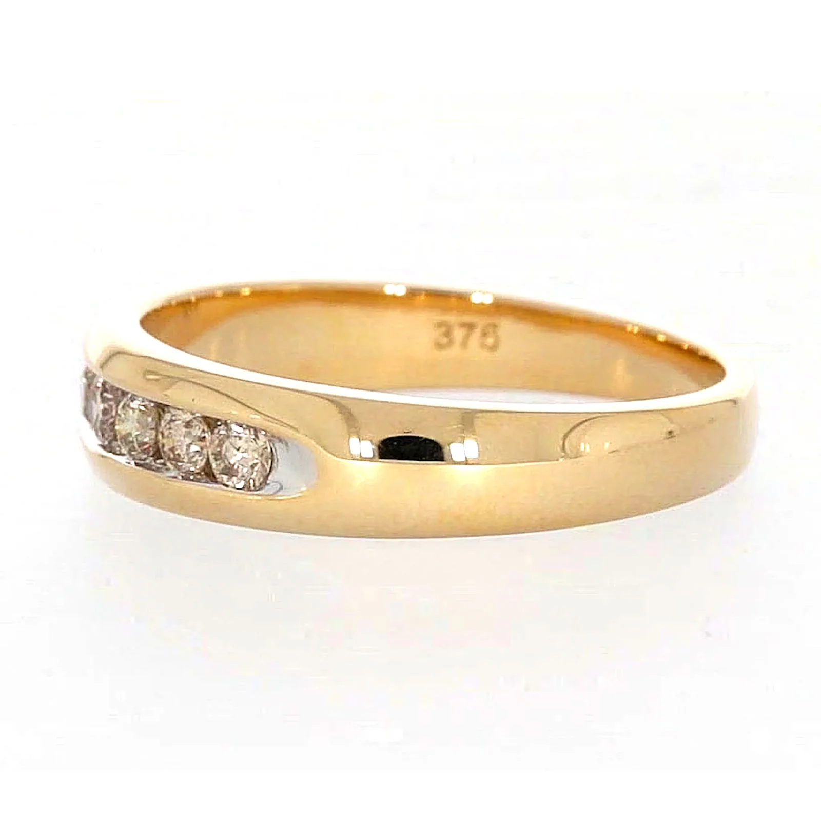 9ct Yellow Gold Round Brilliant Cut with 1/2 CARAT tw of Diamonds Mens Ring - Image 17