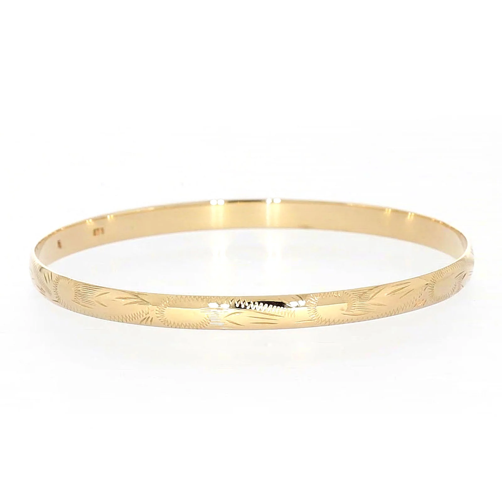 9ct Yellow Gold 65x5mm Solid Bangle - Image 66