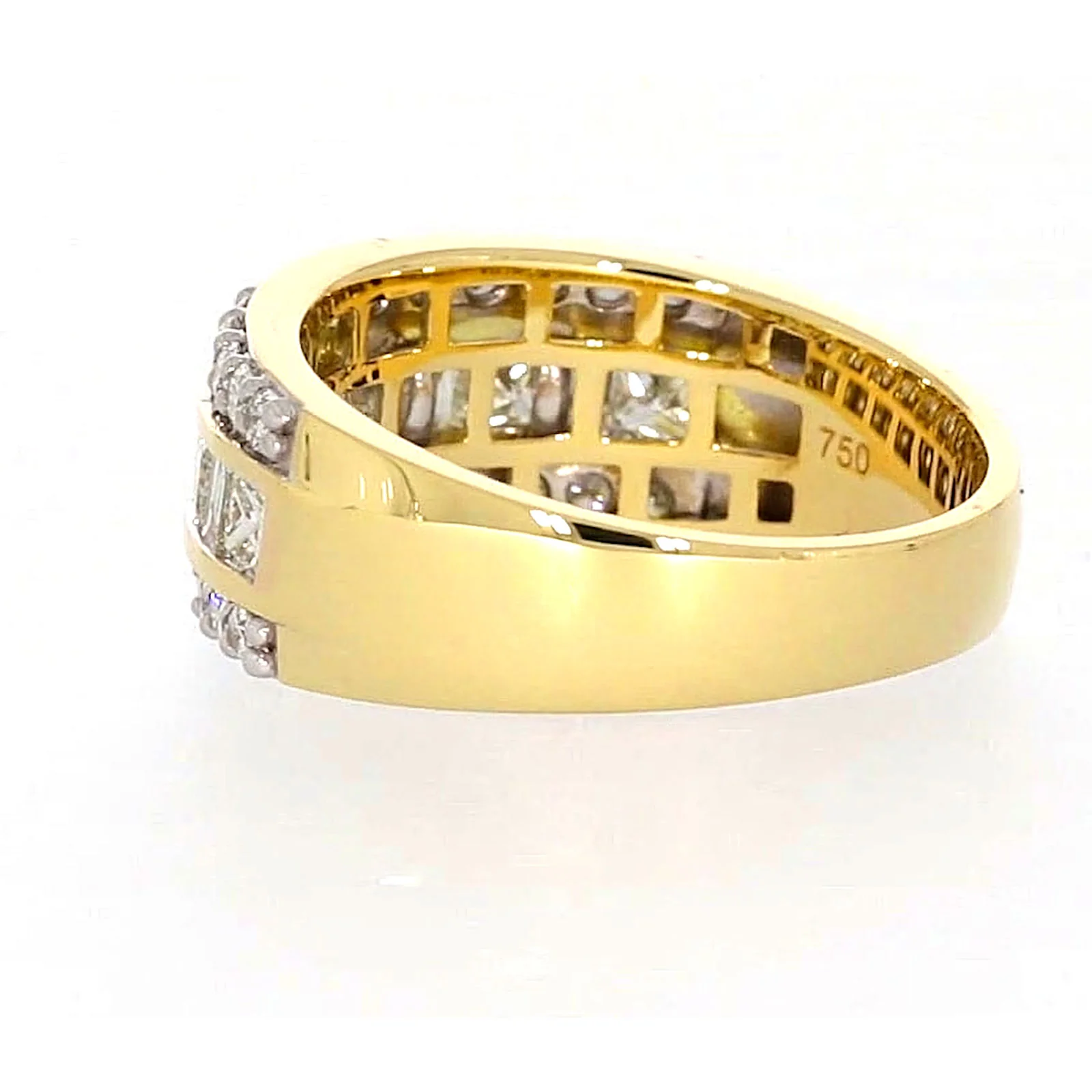 18ct Yellow Gold Princess Cut with 1.50 Carat tw of Diamonds Ring - Image 26