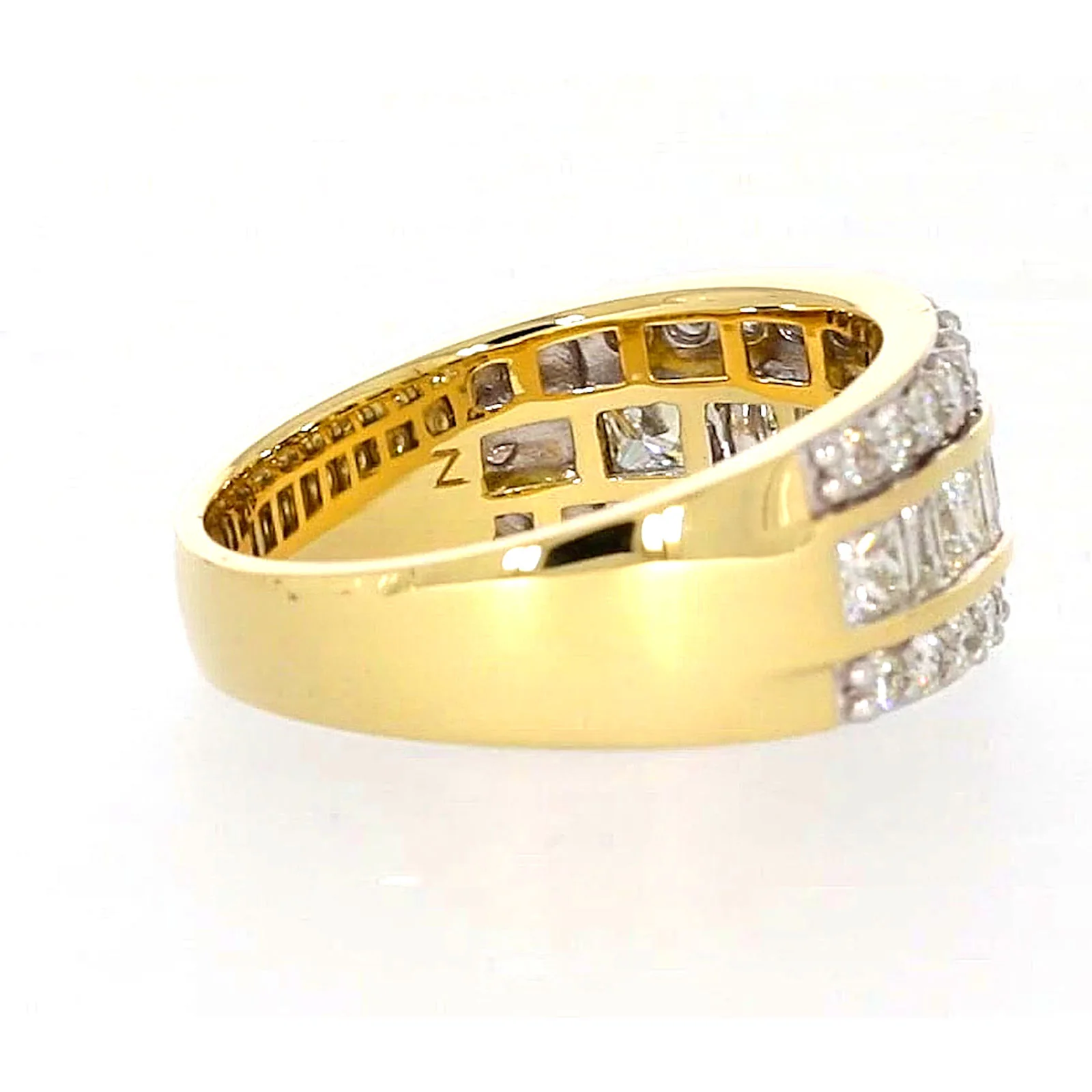 18ct Yellow Gold Princess Cut with 1.50 Carat tw of Diamonds Ring - Image 52