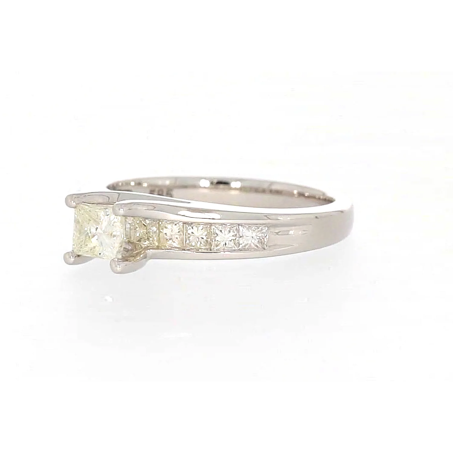 New York 14ct White Gold Princess Cut with 1 CARAT tw of Diamonds Ring - Image 10