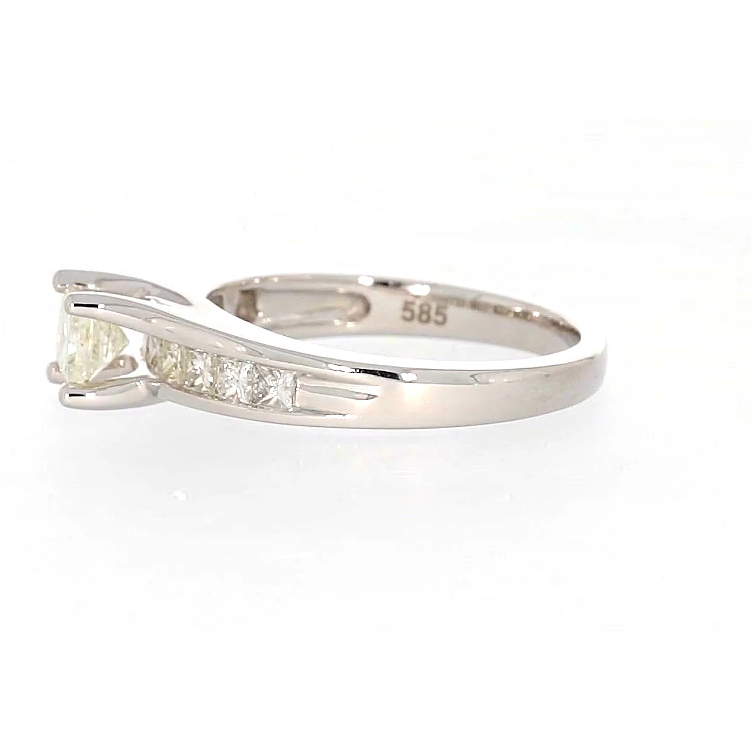 New York 14ct White Gold Princess Cut with 1 CARAT tw of Diamonds Ring - Image 19