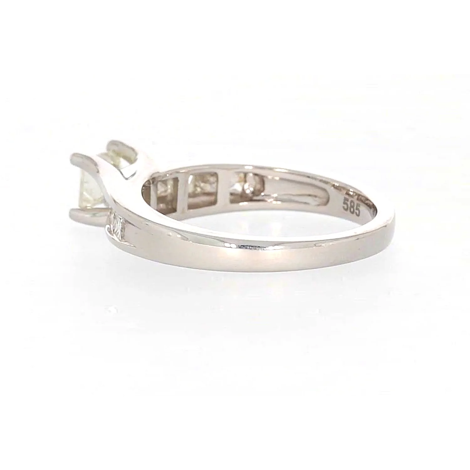 New York 14ct White Gold Princess Cut with 1 CARAT tw of Diamonds Ring - Image 28