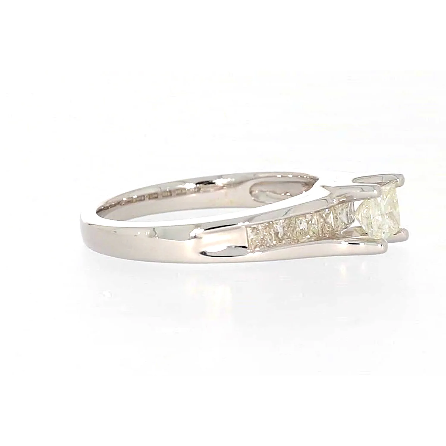 New York 14ct White Gold Princess Cut with 1 CARAT tw of Diamonds Ring - Image 63