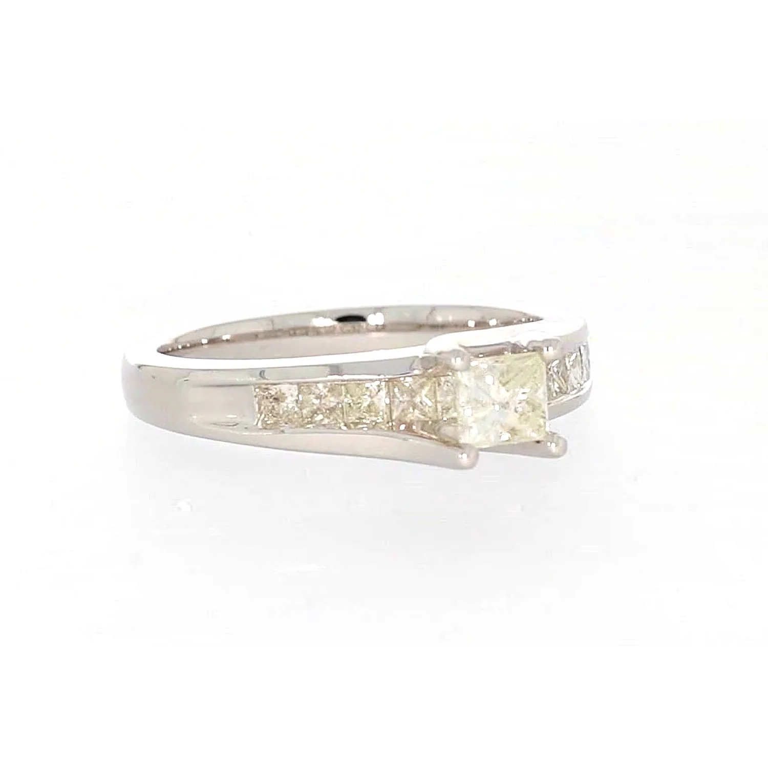 New York 14ct White Gold Princess Cut with 1 CARAT tw of Diamonds Ring - Image 71