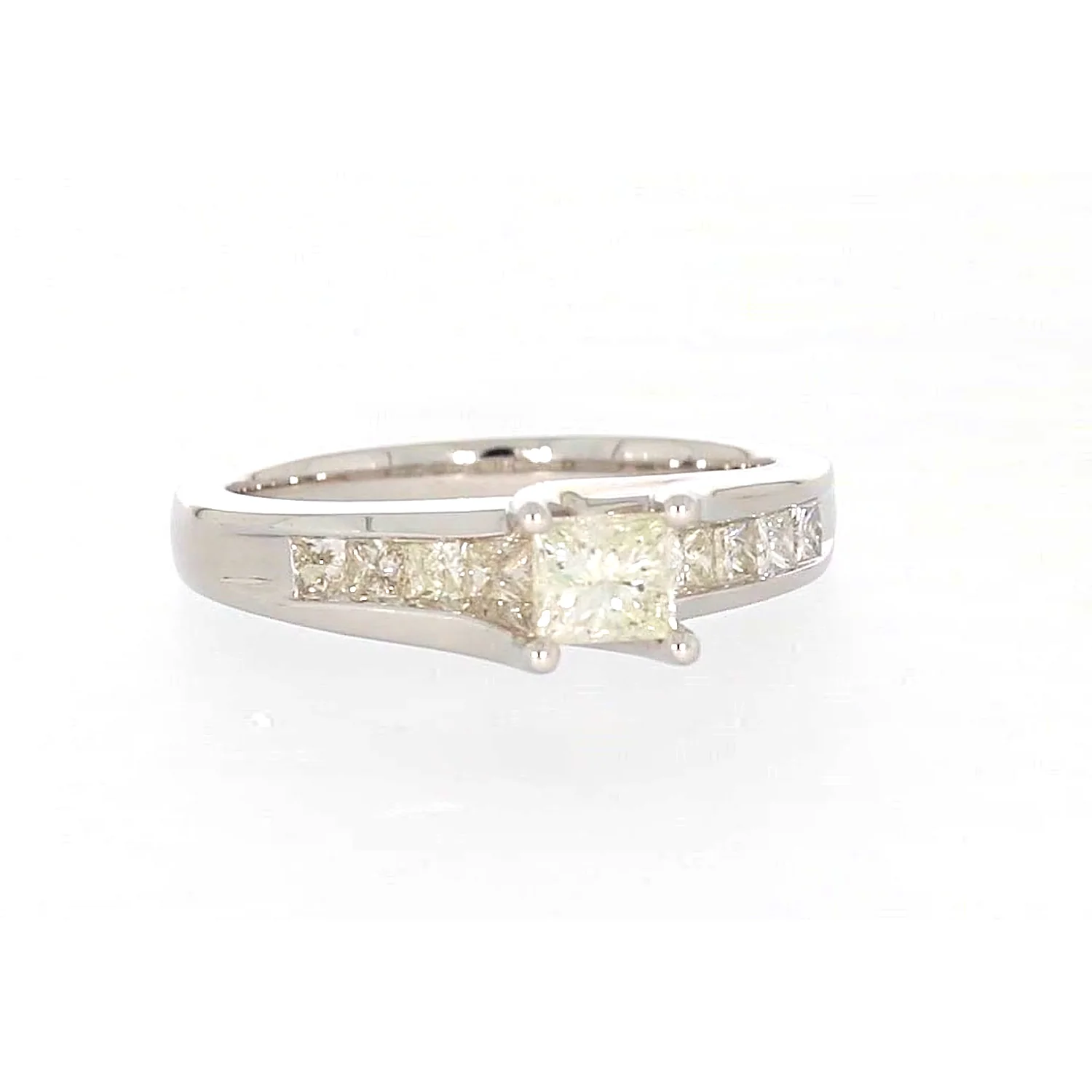 New York 14ct White Gold Princess Cut with 1 CARAT tw of Diamonds Ring - Image 74