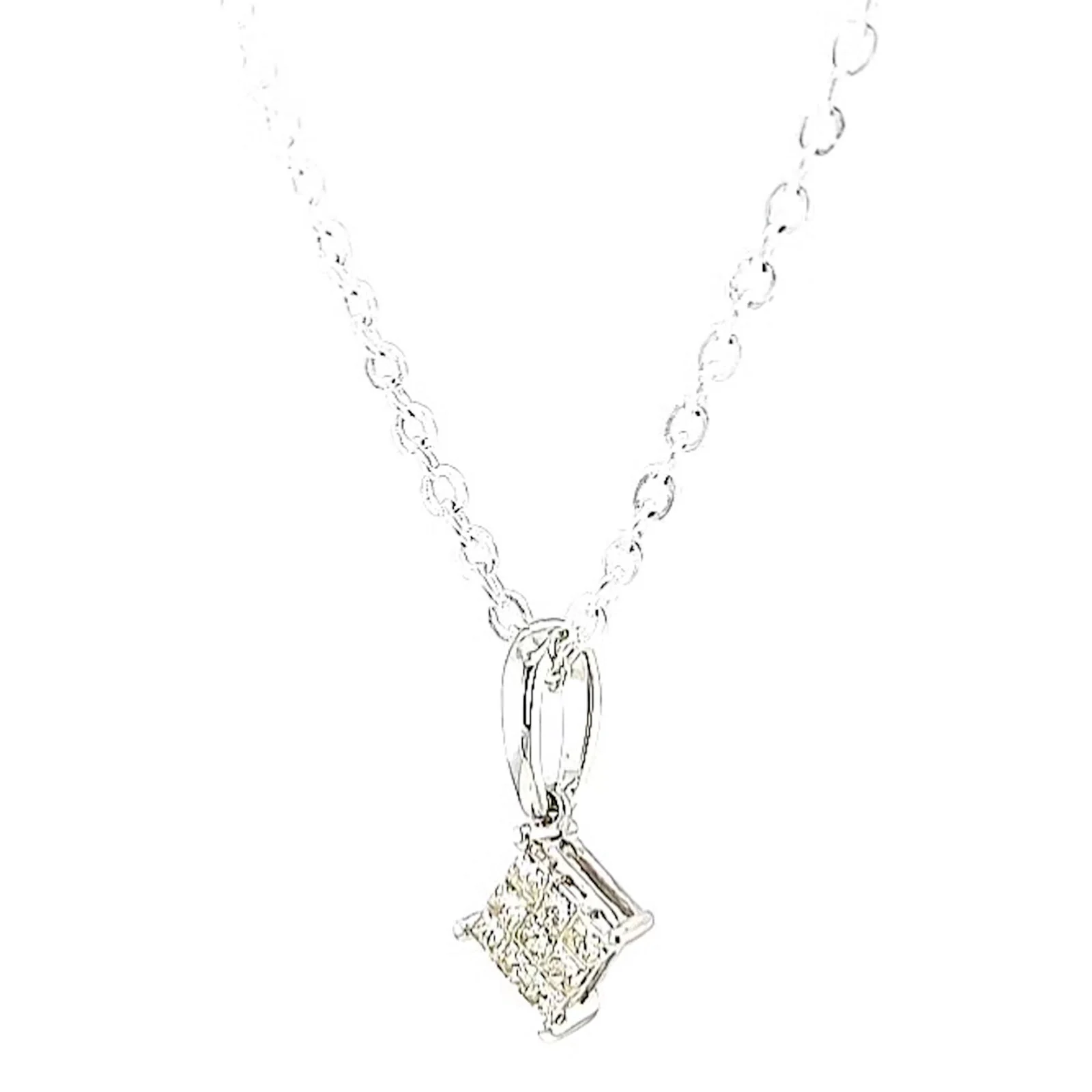 9ct White Gold Princess Cut with 0.15 CARAT tw of Diamond Pendant - Image 12