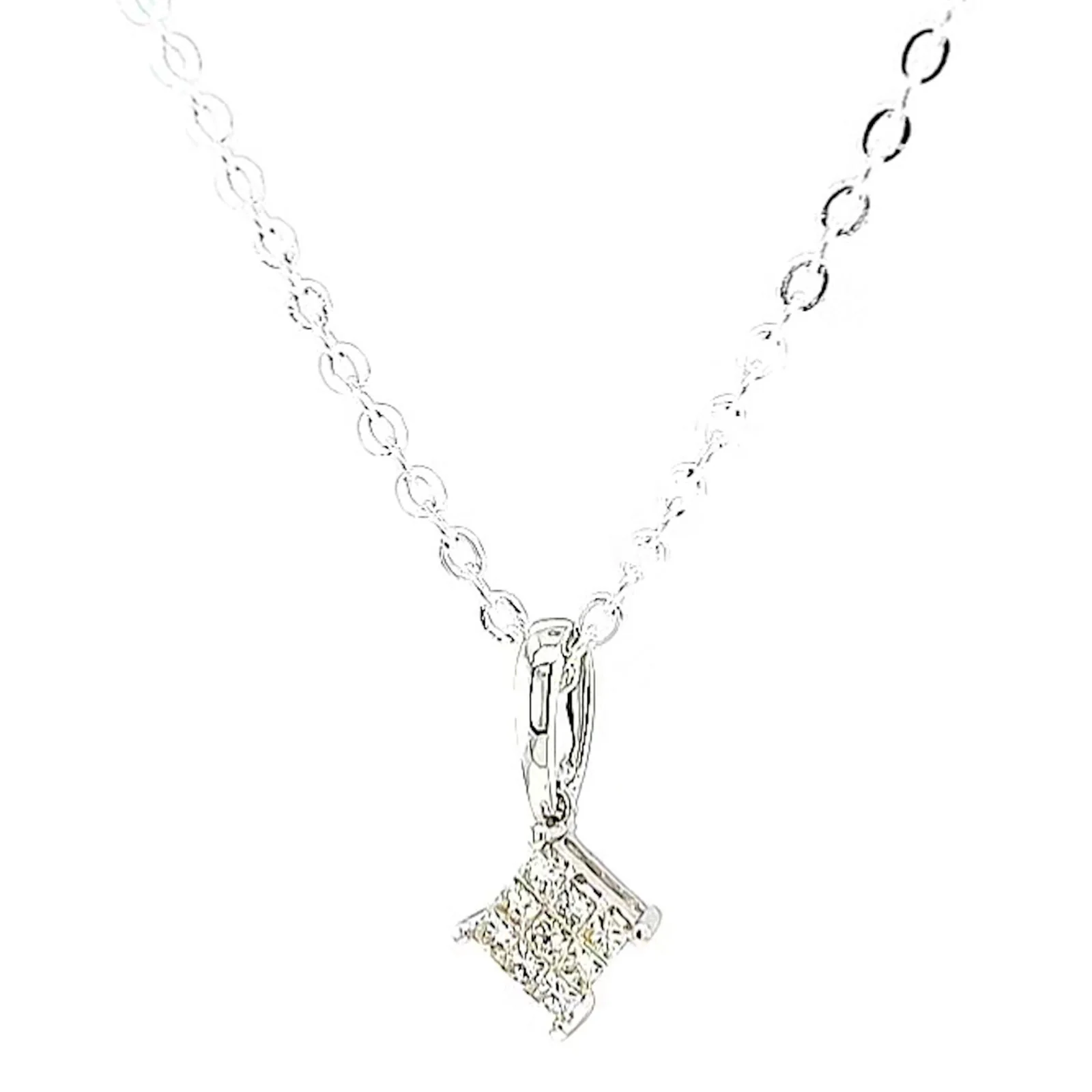 9ct White Gold Princess Cut with 0.15 CARAT tw of Diamond Pendant - Image 9