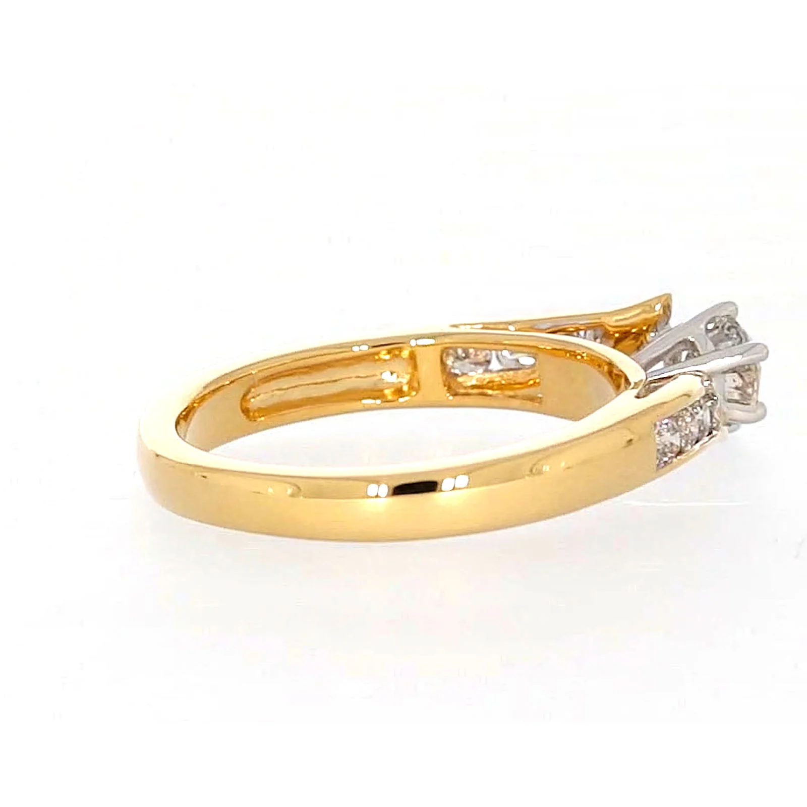 18ct Two Tone Gold Round Brilliant Cut with 0.50 Carat tw of Diamonds Ring - Image 50