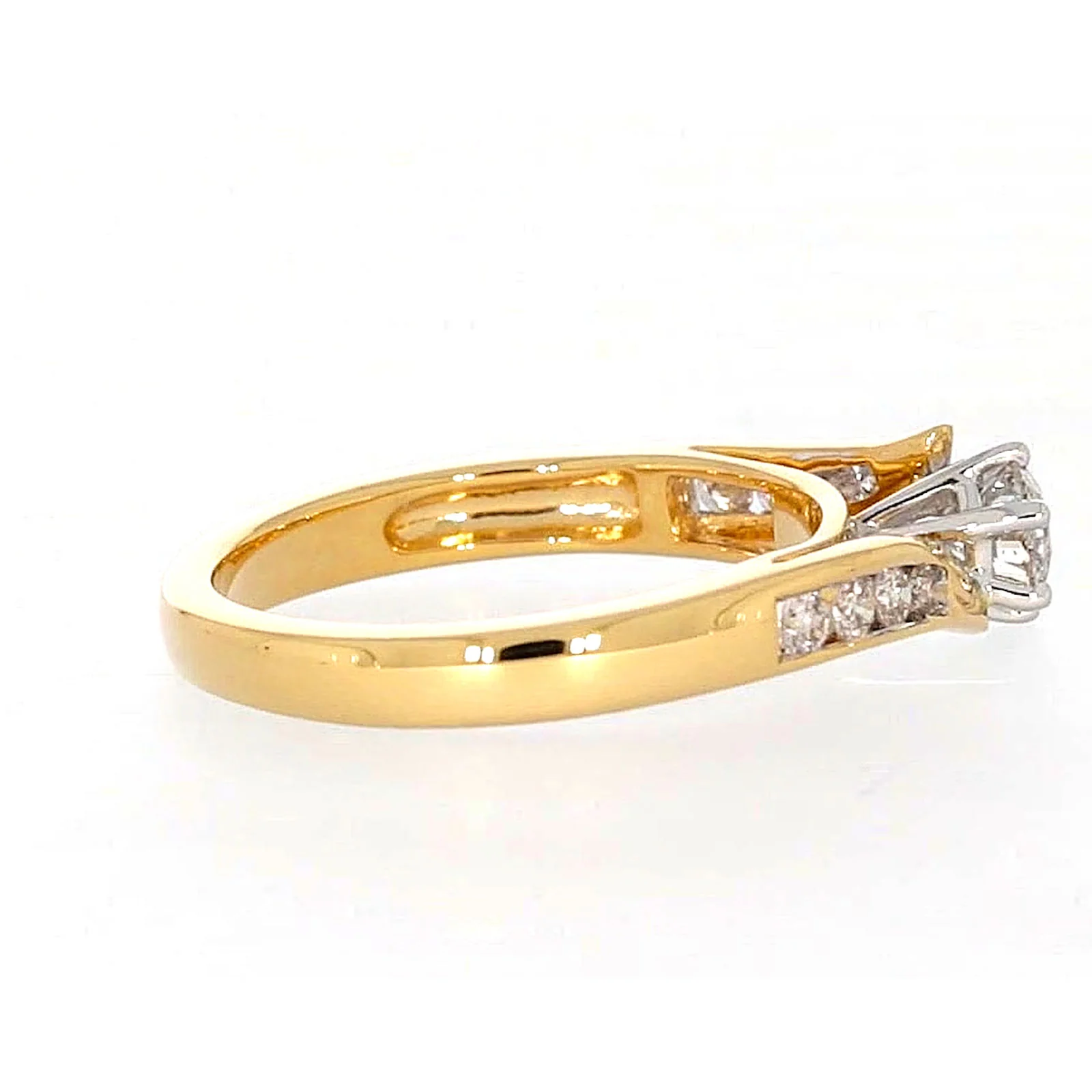 18ct Two Tone Gold Round Brilliant Cut with 0.50 Carat tw of Diamonds Ring - Image 54