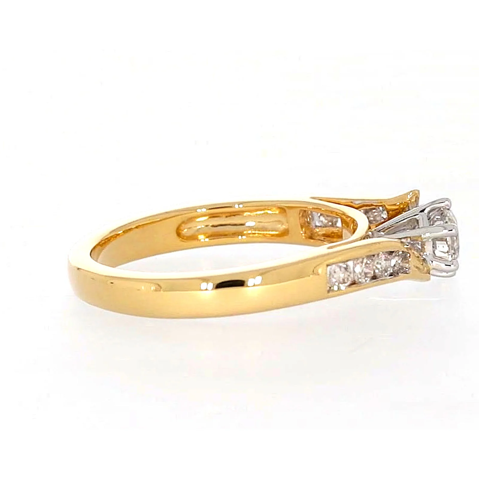 18ct Two Tone Gold Round Brilliant Cut with 0.50 Carat tw of Diamonds Ring - Image 55