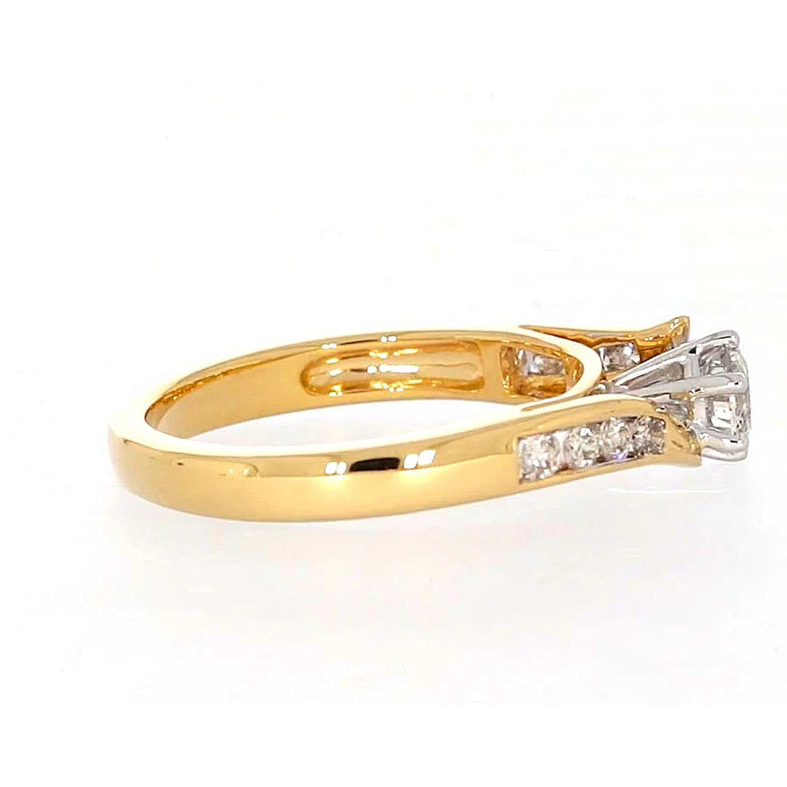 18ct Two Tone Gold Round Brilliant Cut with 0.50 Carat tw of Diamonds Ring - Image 56