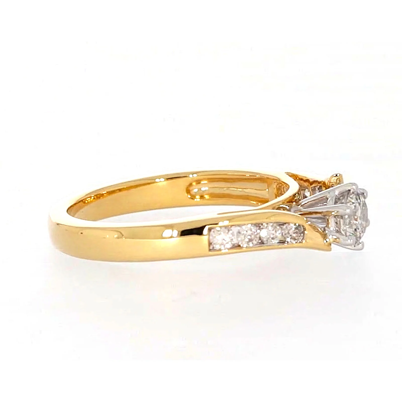 18ct Two Tone Gold Round Brilliant Cut with 0.50 Carat tw of Diamonds Ring - Image 60