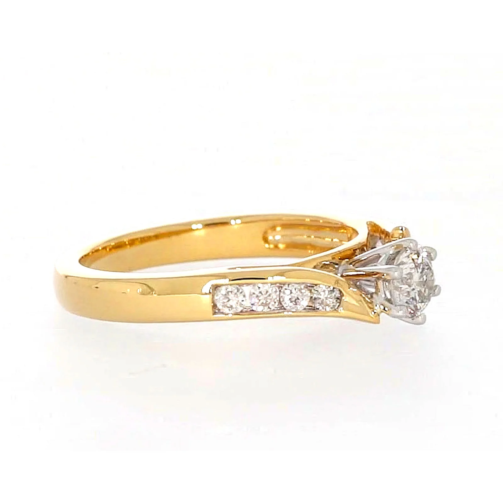 18ct Two Tone Gold Round Brilliant Cut with 0.50 Carat tw of Diamonds Ring - Image 63