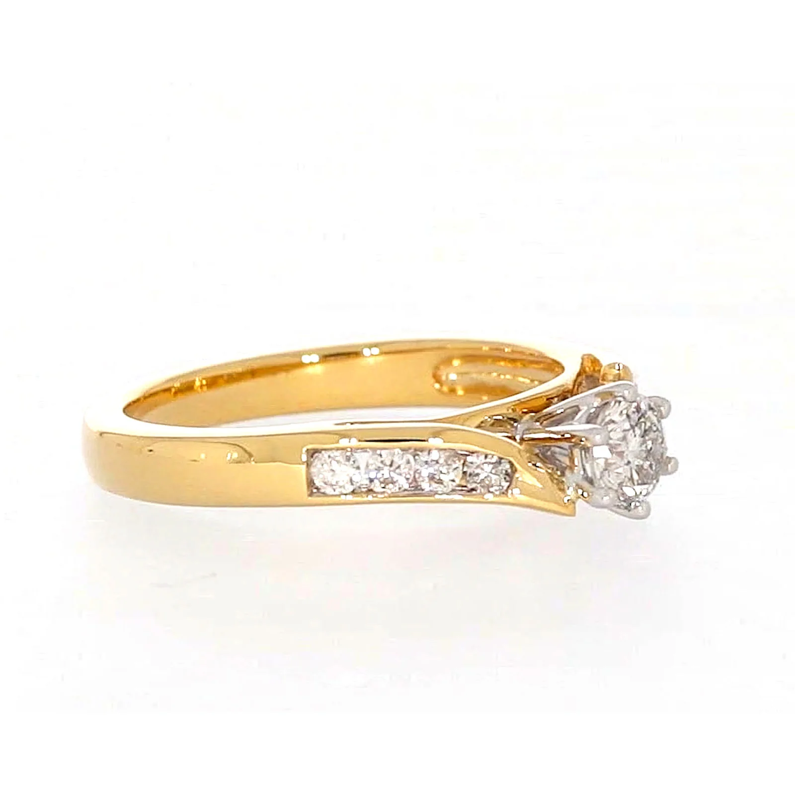 18ct Two Tone Gold Round Brilliant Cut with 0.50 Carat tw of Diamonds Ring - Image 64