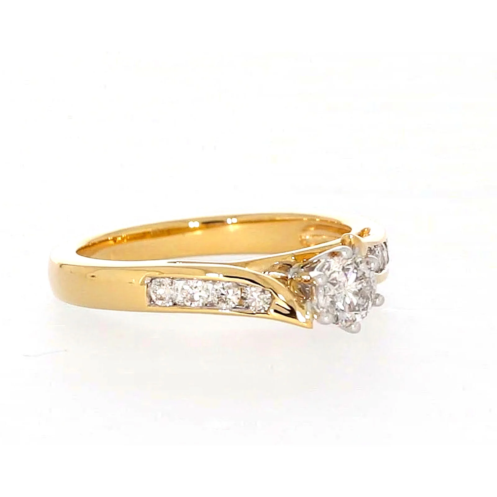 18ct Two Tone Gold Round Brilliant Cut with 0.50 Carat tw of Diamonds Ring - Image 67