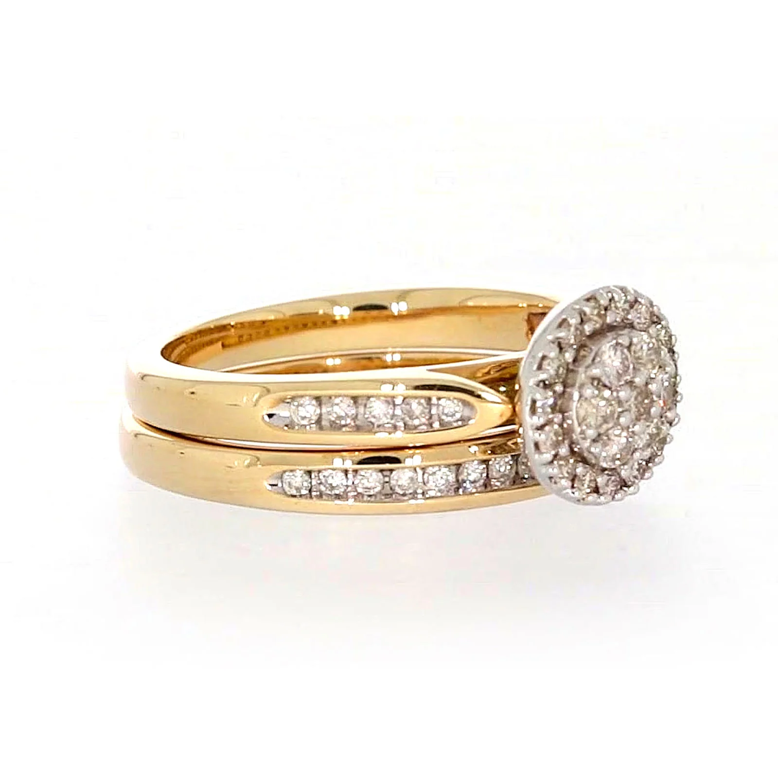9ct Two Tone Gold Round Brilliant Cut with 0.50 Carat tw of Diamonds Ring - Image 64