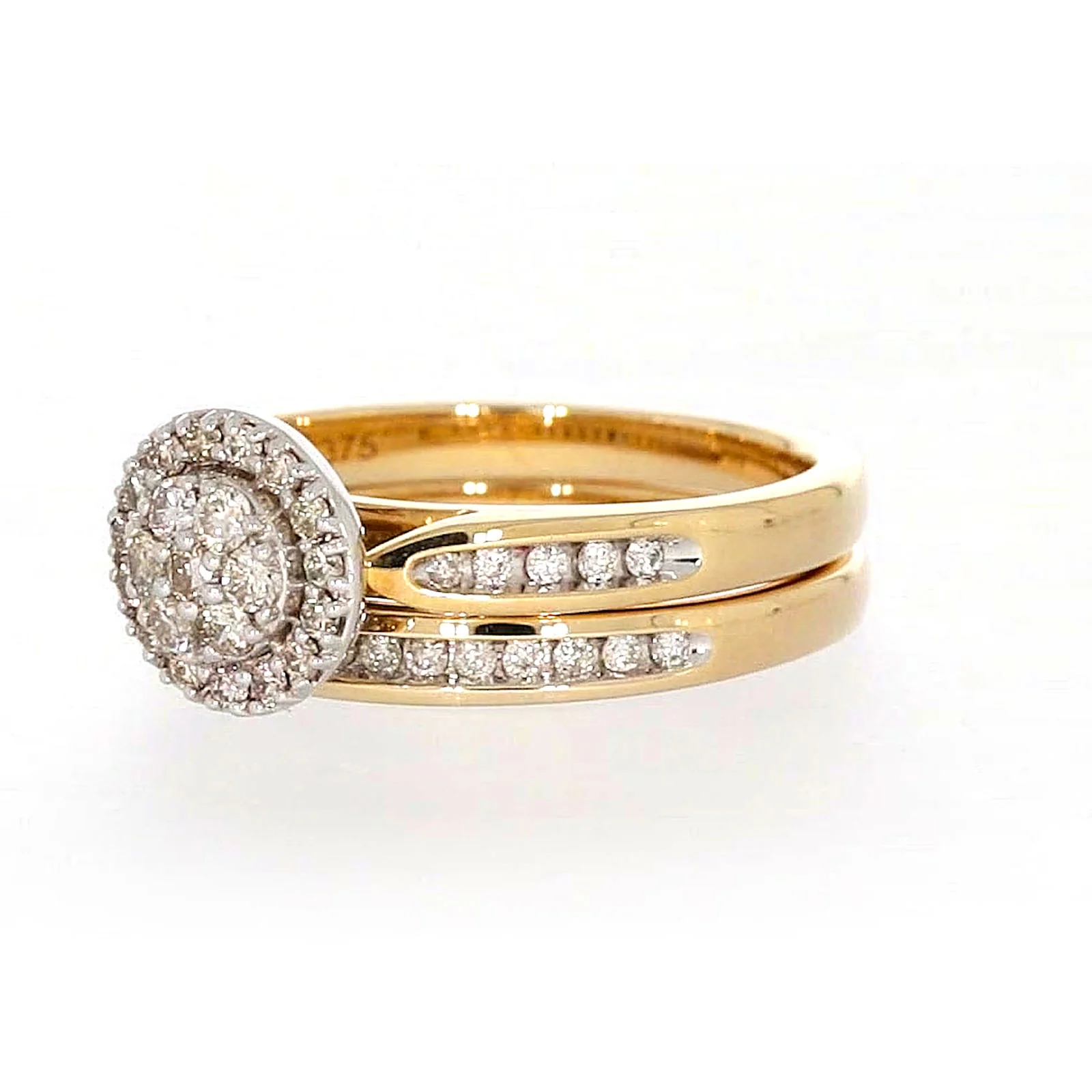 9ct Two Tone Gold Round Brilliant Cut with 0.50 Carat tw of Diamonds Ring - Image 9