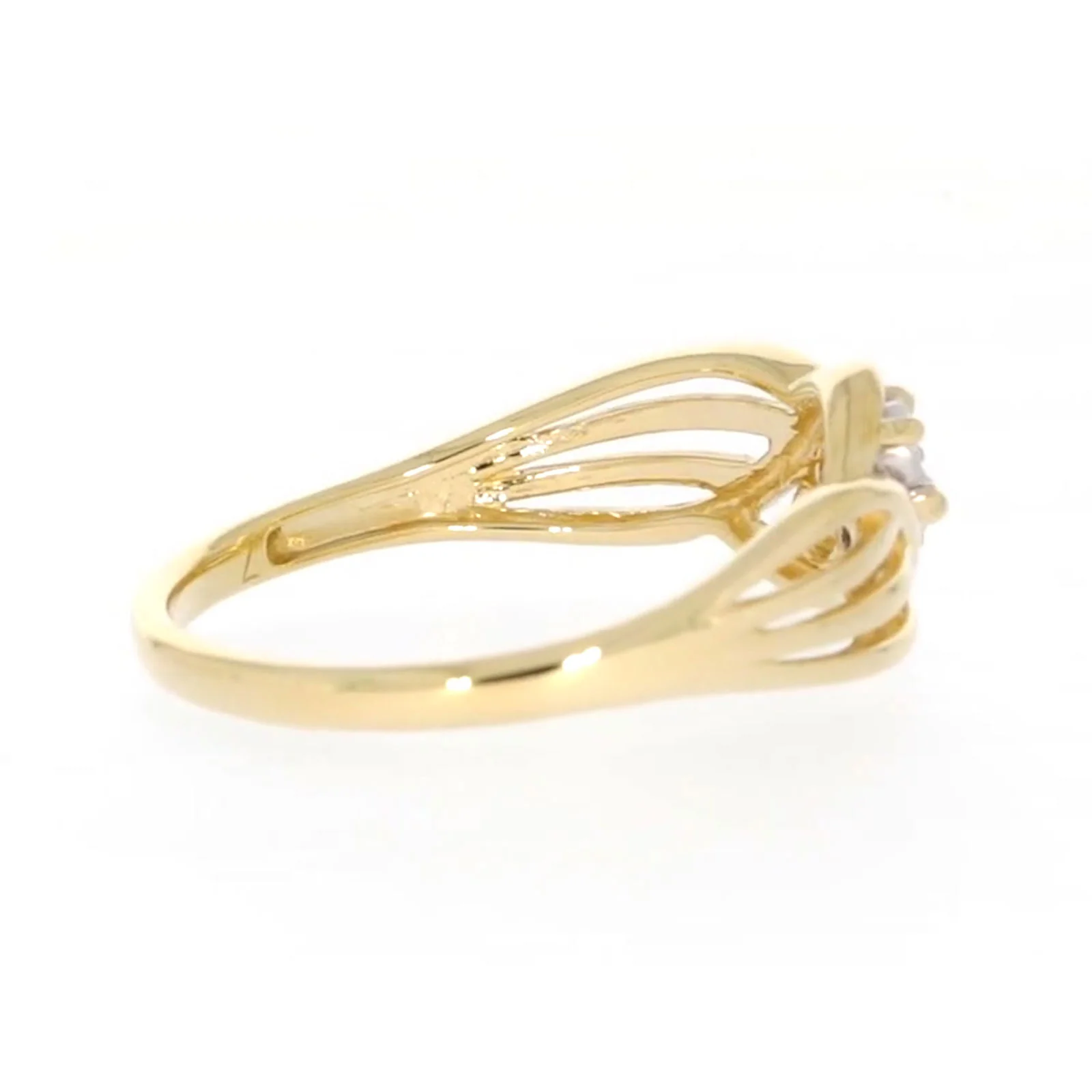 9ct Yellow Gold & Diamond Set Ring - Image 52