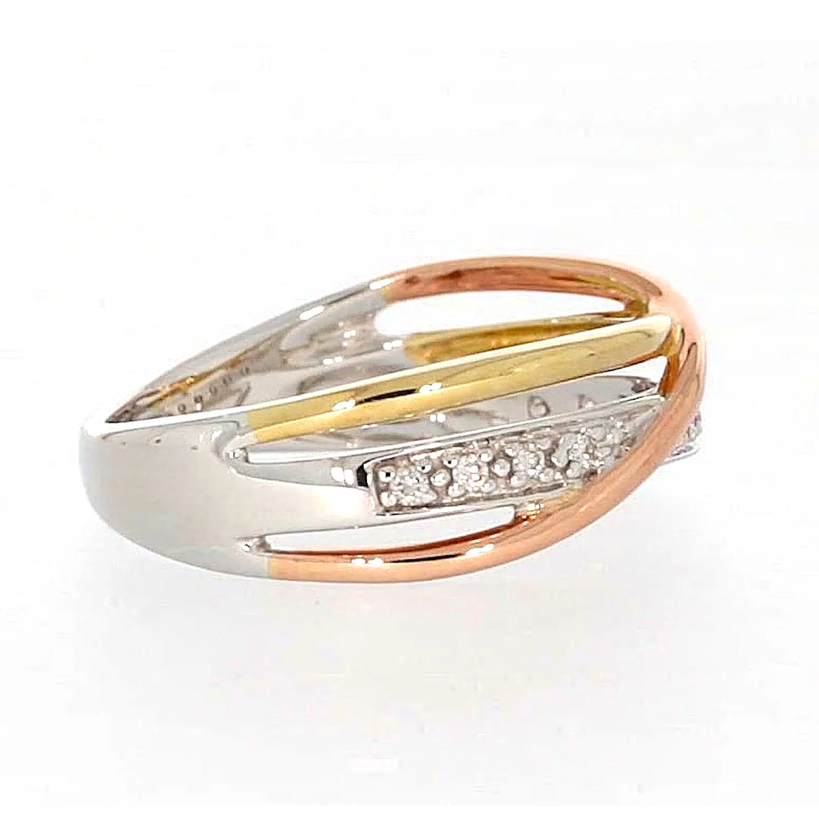 9ct Three Tone Gold Round Brilliant Cut with 0.07 CARAT tw of Diamonds Ring - Image 58