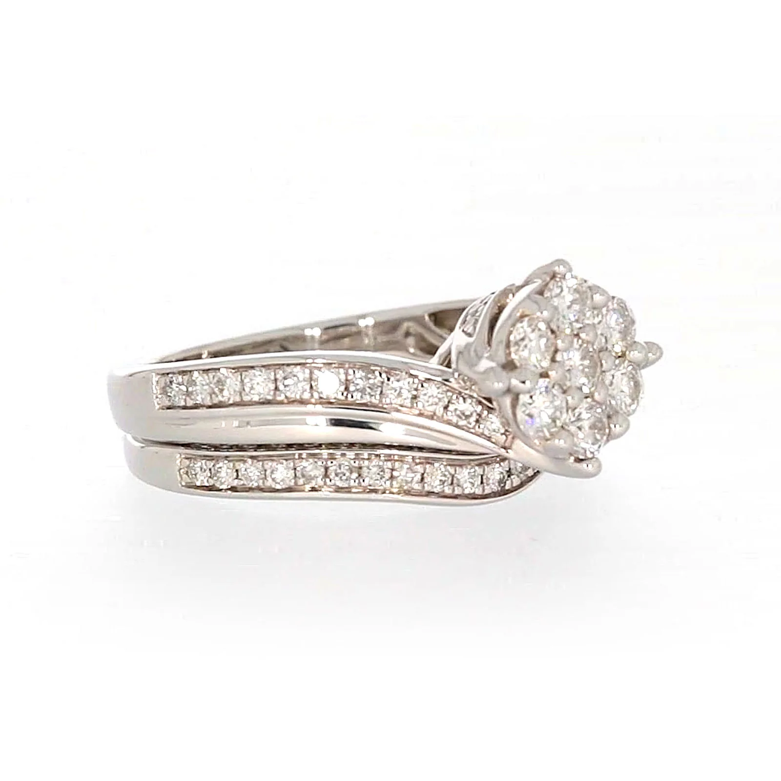 9ct White Gold Round Brilliant Cut with 1 CARAT tw of Diamonds Ring - Image 66