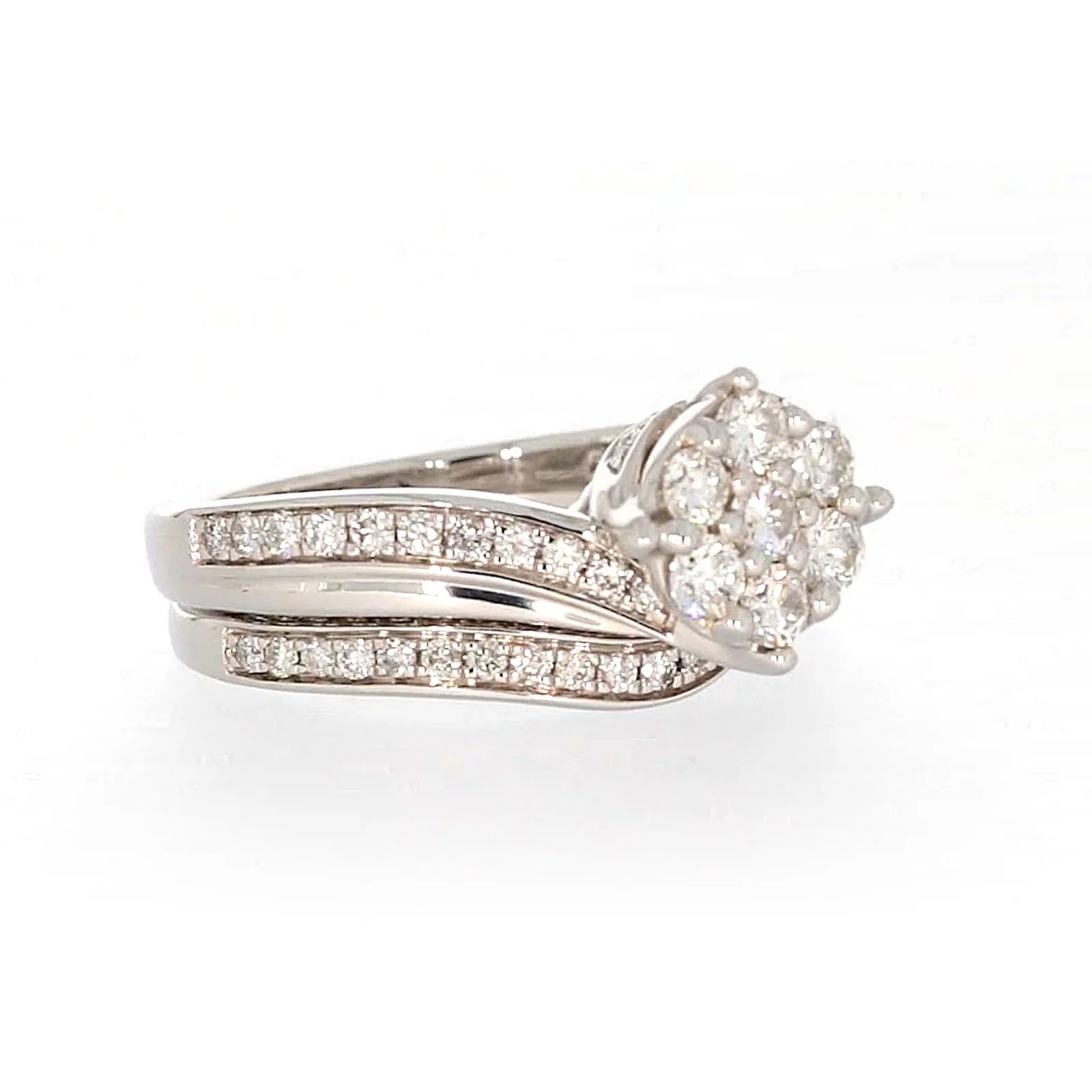 9ct White Gold Round Brilliant Cut with 1 CARAT tw of Diamonds Ring - Image 67