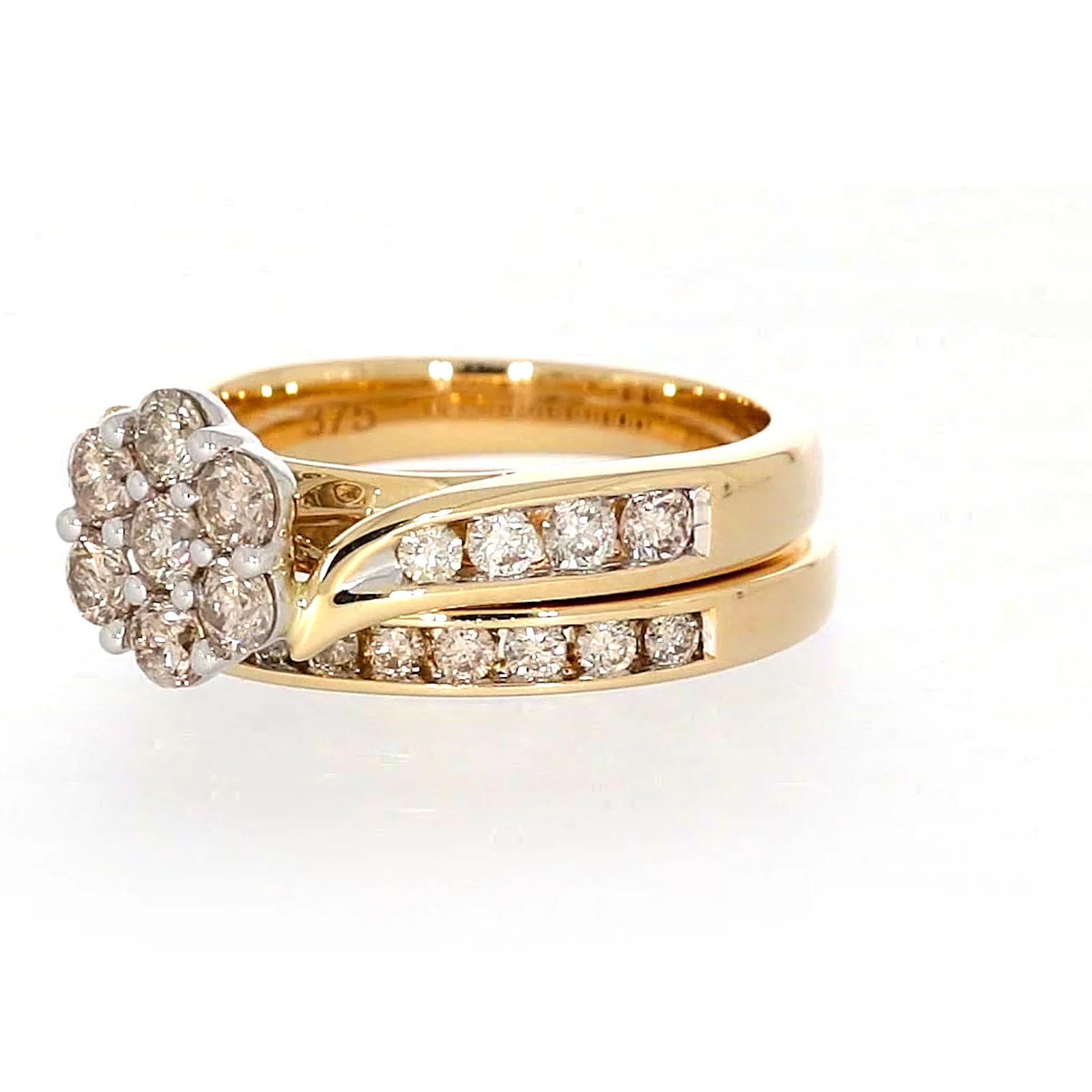 9ct Two Tone Gold Round Brilliant Cut with 1.35 Carat tw of Diamonds Ring - Image 10