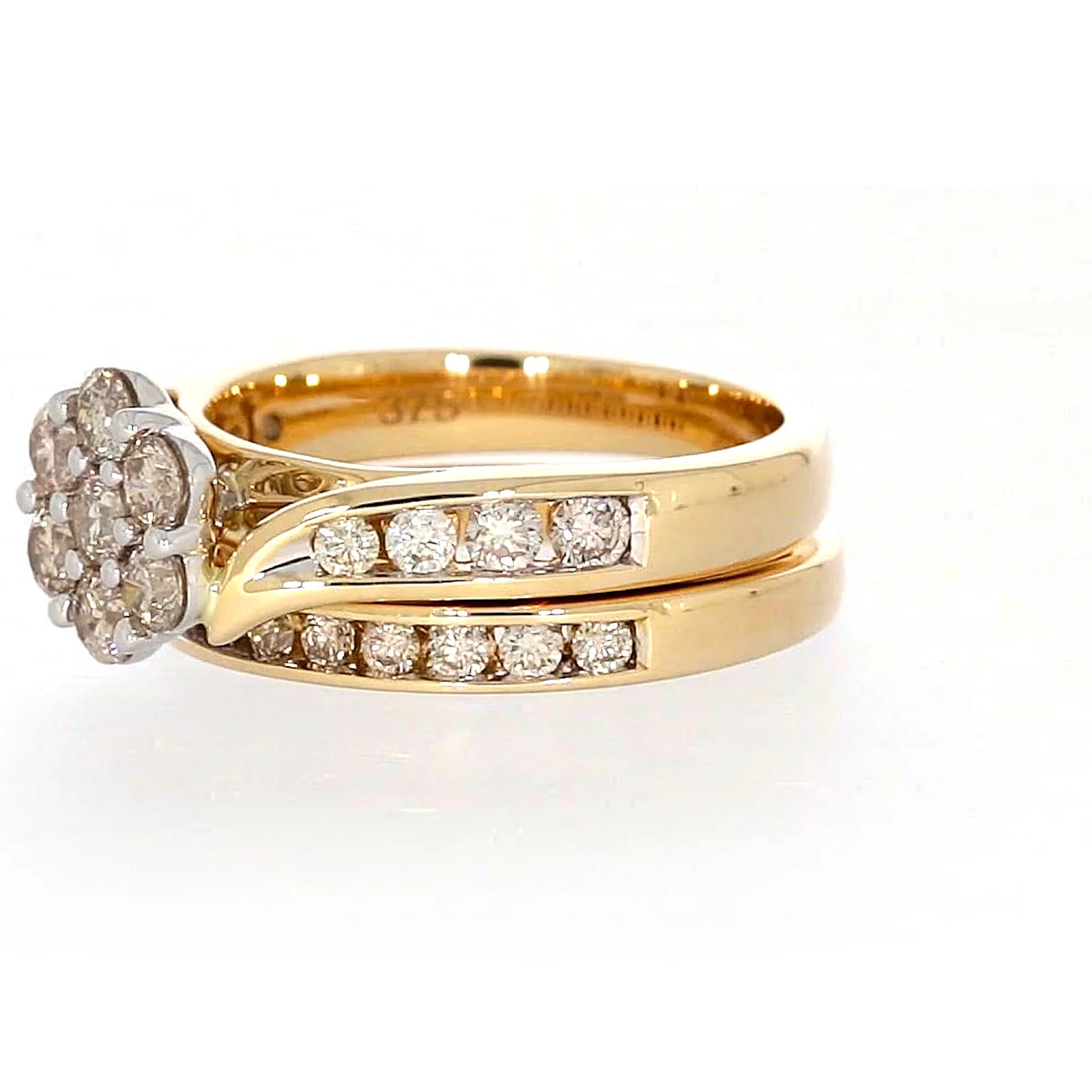 9ct Two Tone Gold Round Brilliant Cut with 1.35 Carat tw of Diamonds Ring - Image 13