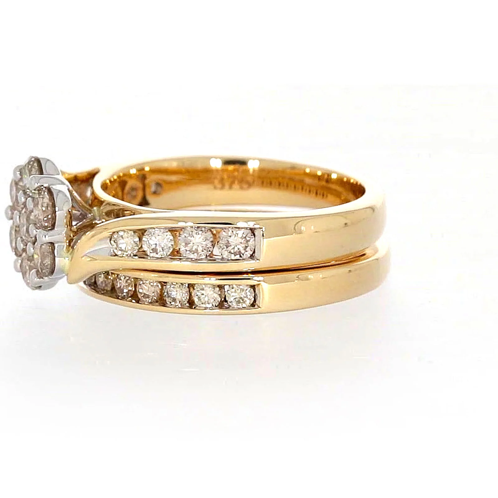 9ct Two Tone Gold Round Brilliant Cut with 1.35 Carat tw of Diamonds Ring - Image 16